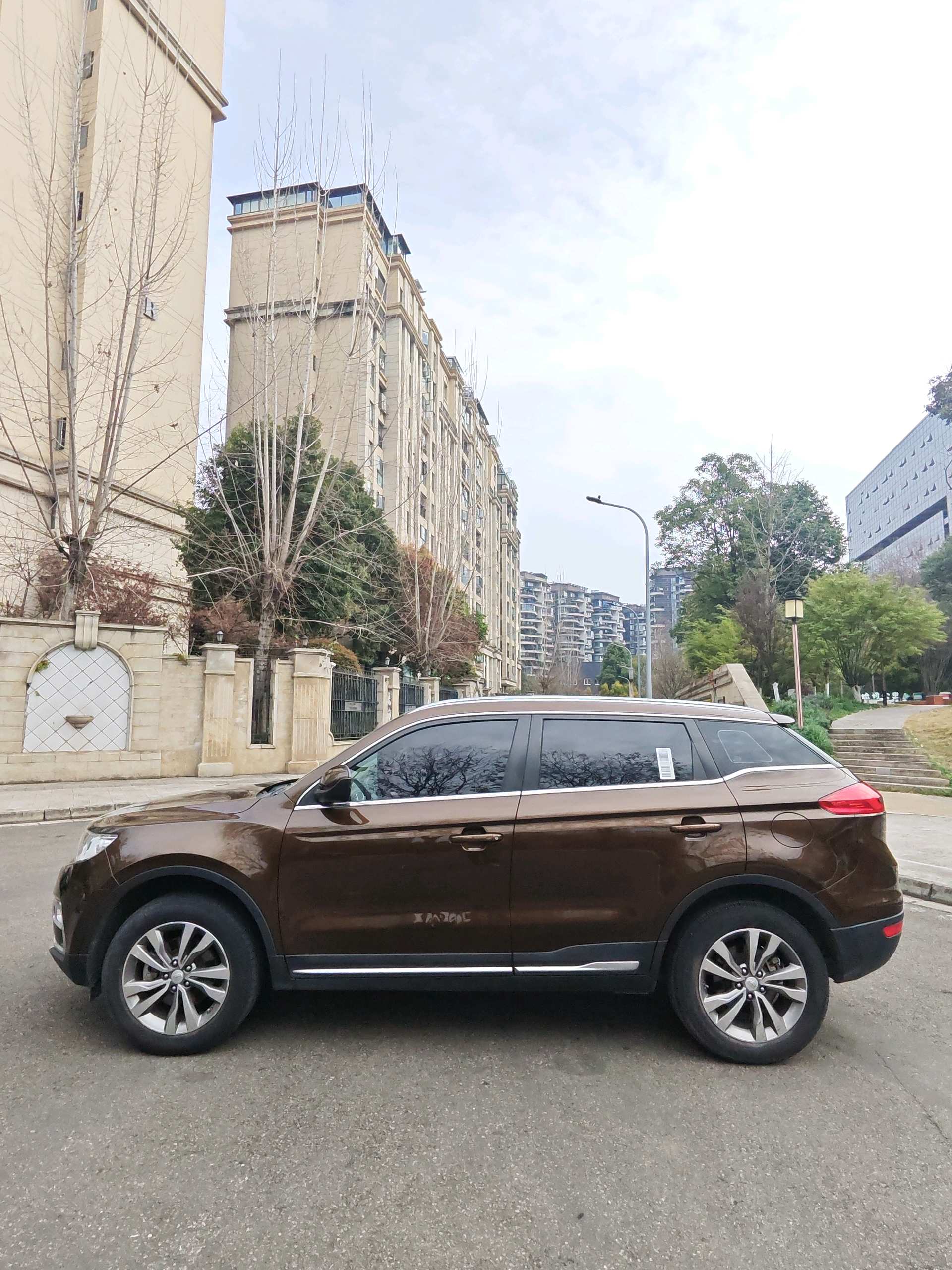 Geely 2016 Boyue 2.0 Zhilian