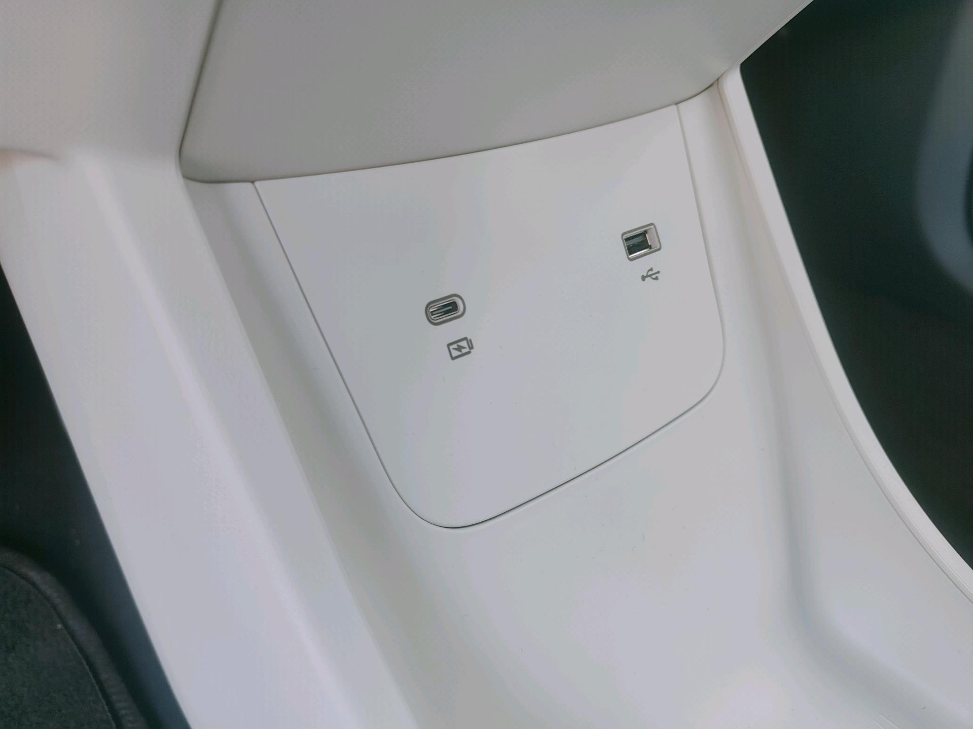 吉利 2026款 星愿 410km 自由版