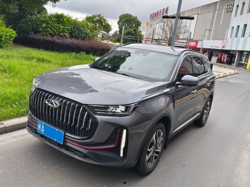 奇瑞 2023款 瑞虎7 PLUS 1.6TGDI 尊贵型