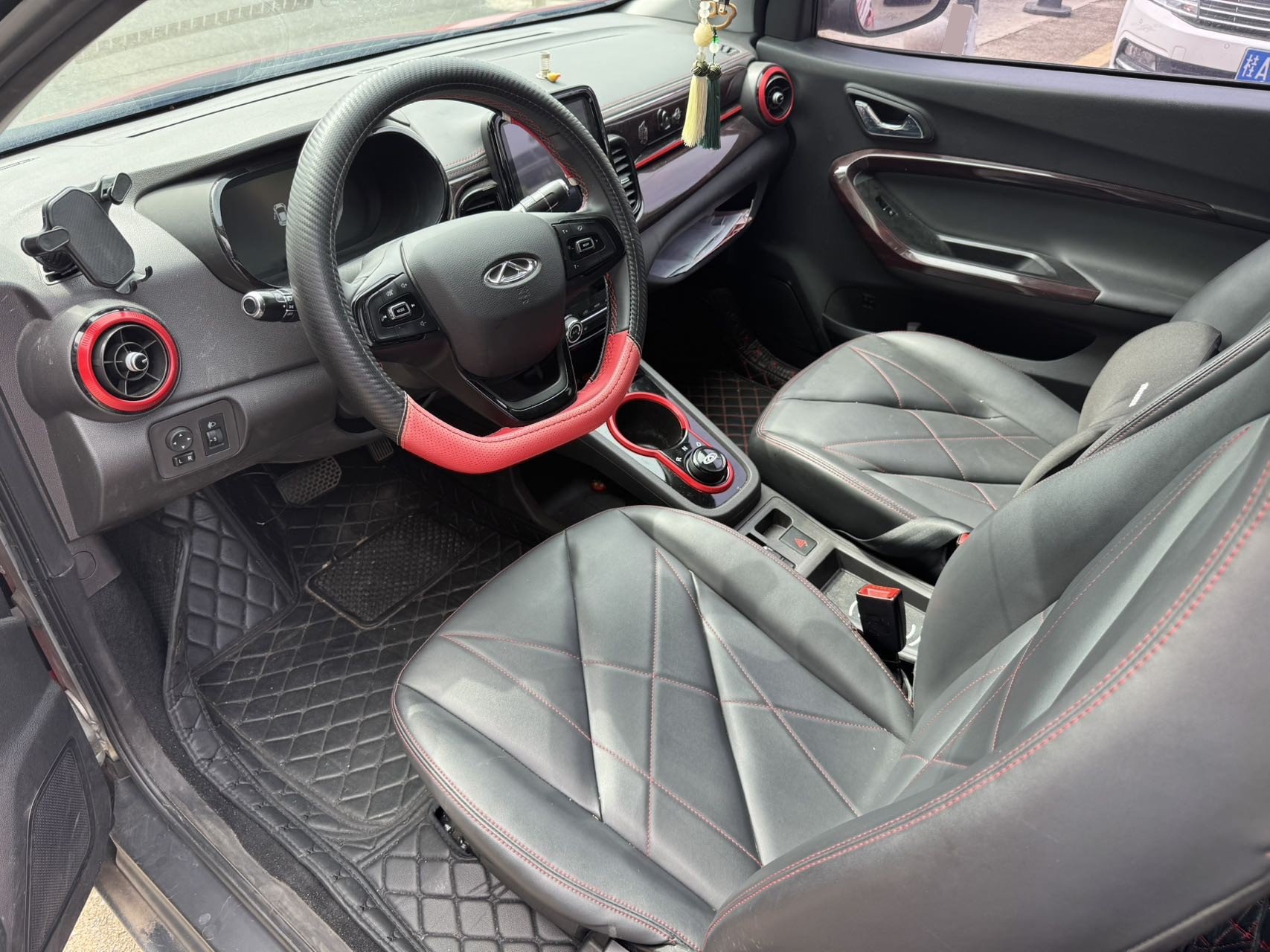 Chery 2022 eQ1 Sweet Pink Half Sugar Edition Ternary Lithium 28.8kWh 30kW 301km (Facelift)