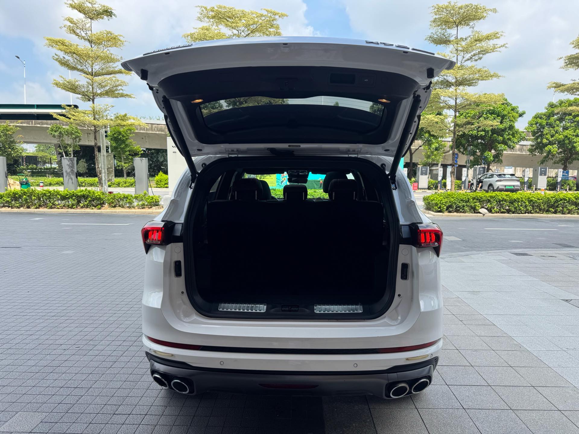JETOUR 2021 X70 PLUS 1.6T Tian 5-Seater