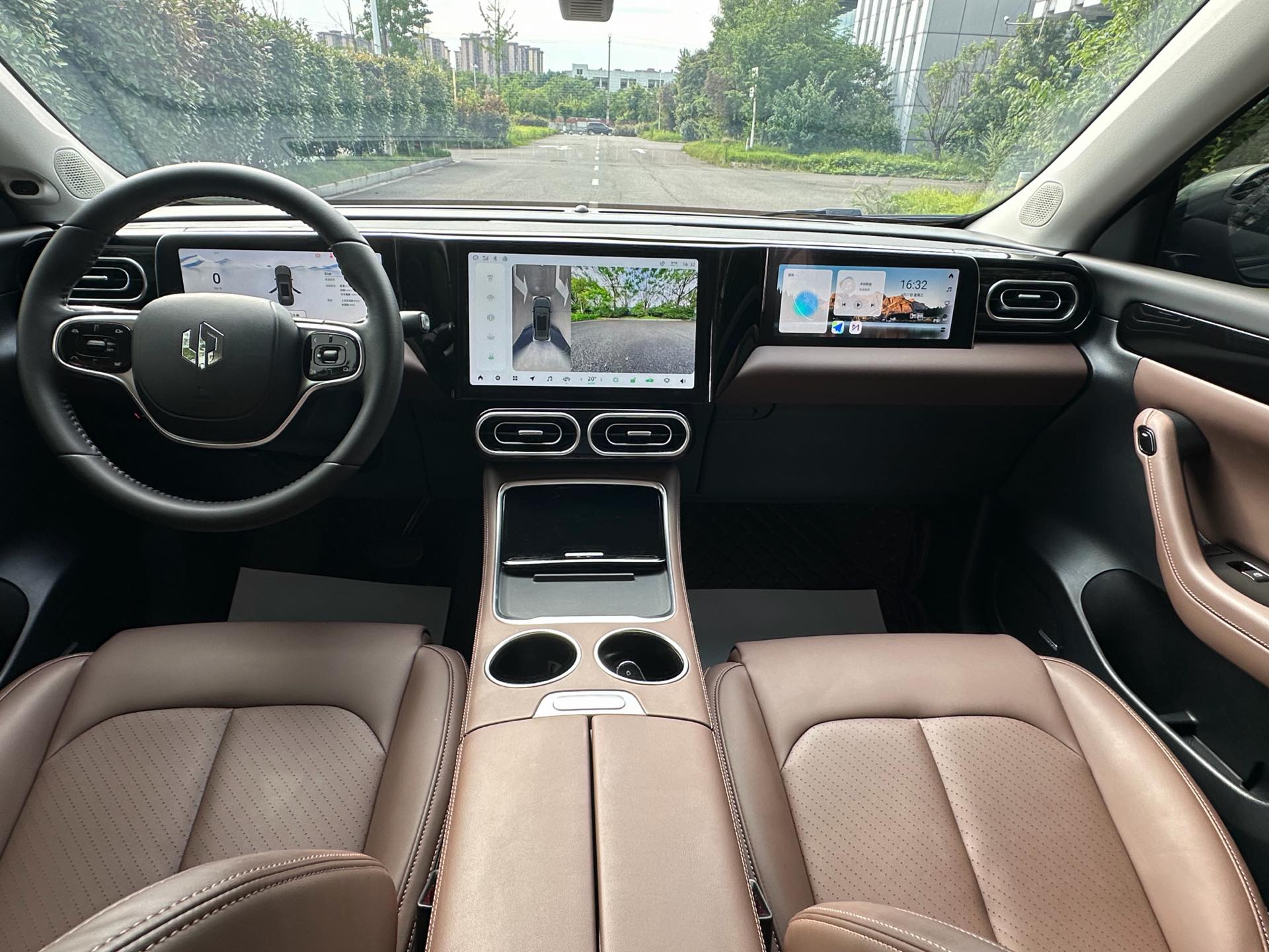 零跑 2023款 C11 500 舒享版