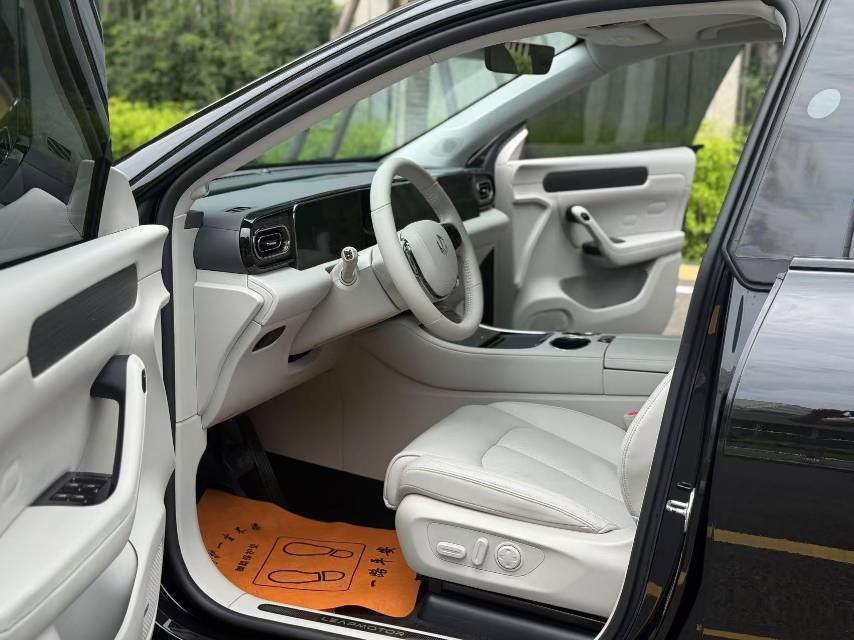 Leapmotor 2023 C11 580 Performance AWD