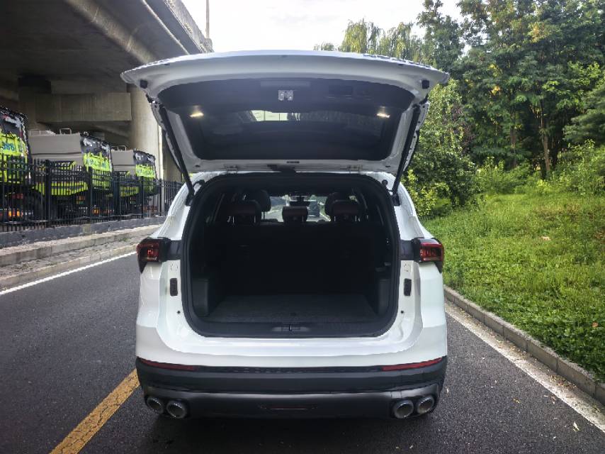 JETOUR 2023 X70 PLUS 1.5T Ziqiang PRO+ 5-Seater