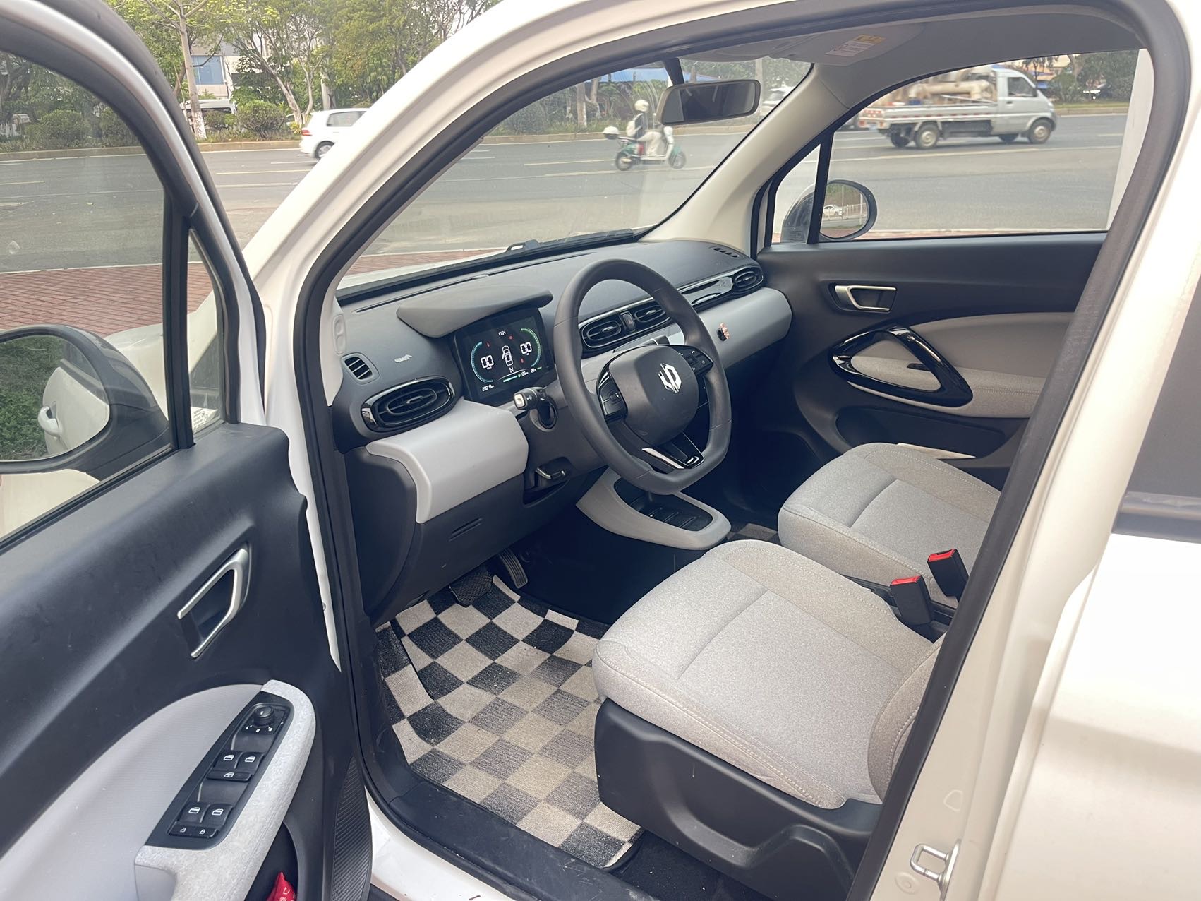 Leapmotor 2023 T03 310 Lite Edition