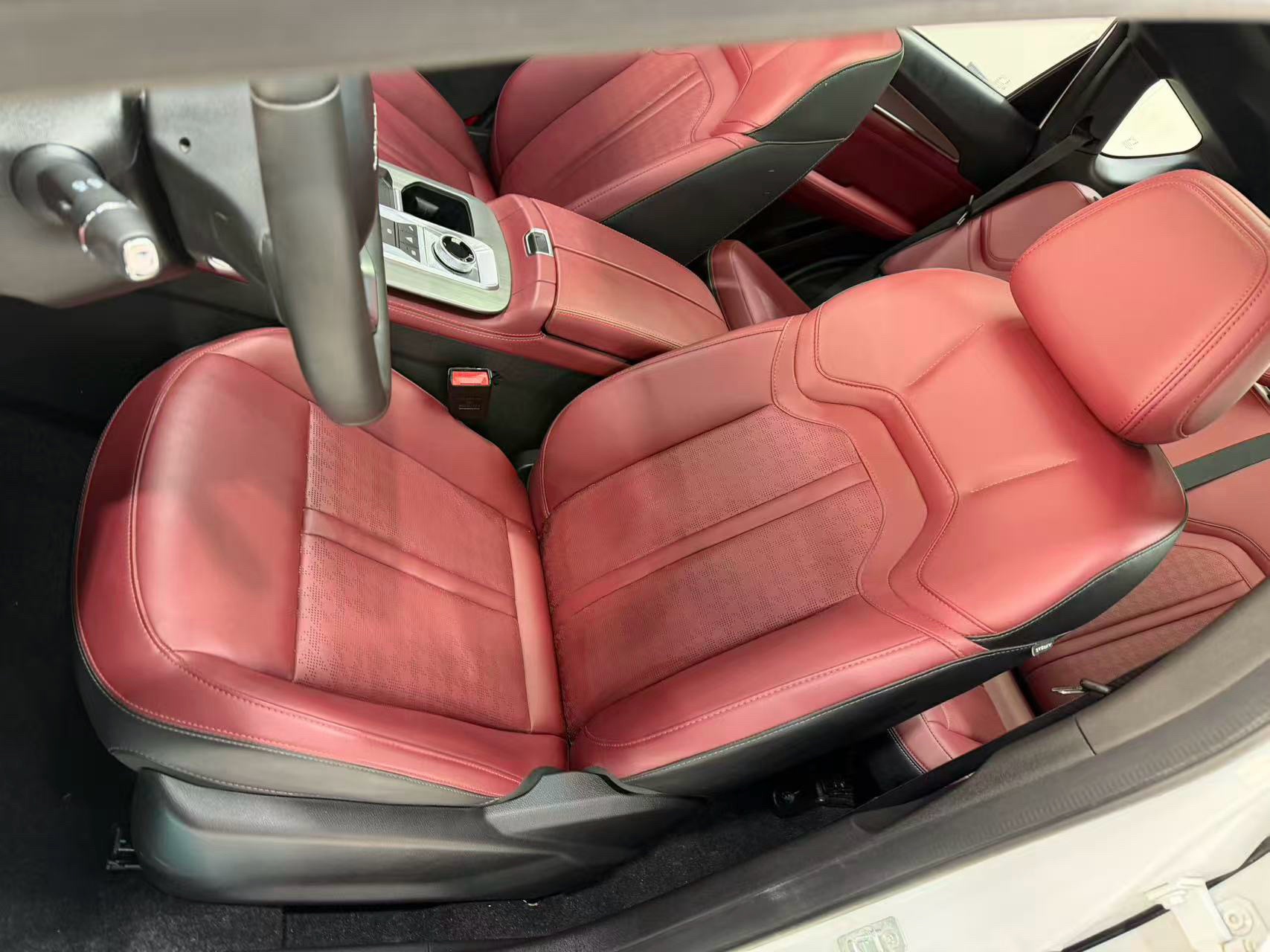 JETOUR 2025 X70 PLUS 1.5T Champion Edition MAX+ 5-Seater