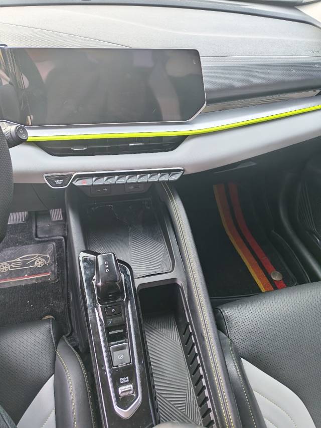 Geely 2023 Coolray COOL 1.5TD COOL Champion Edition