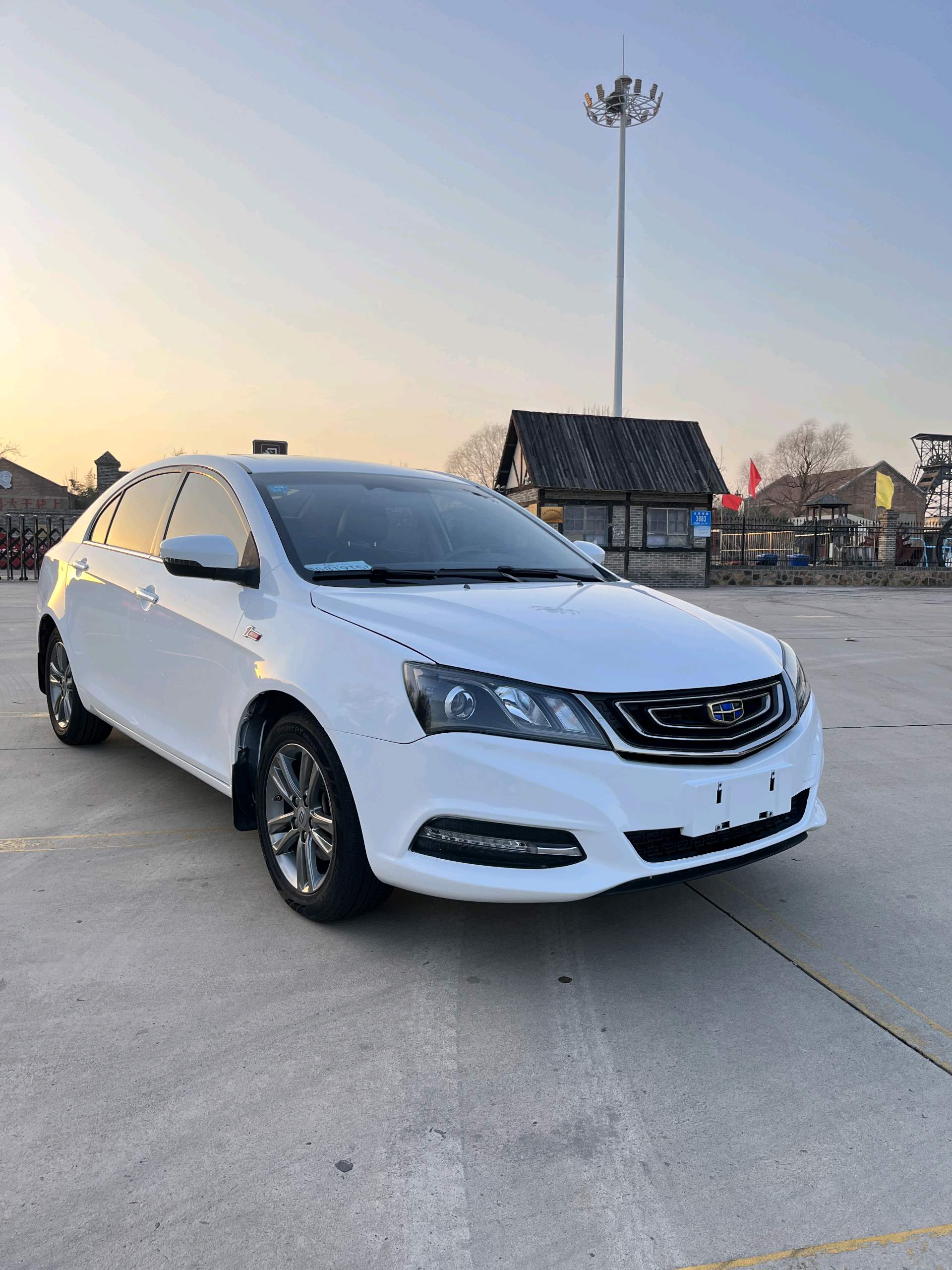 Geely 2017 Emgrand Sedan 1.5 Million Edition Fashion
