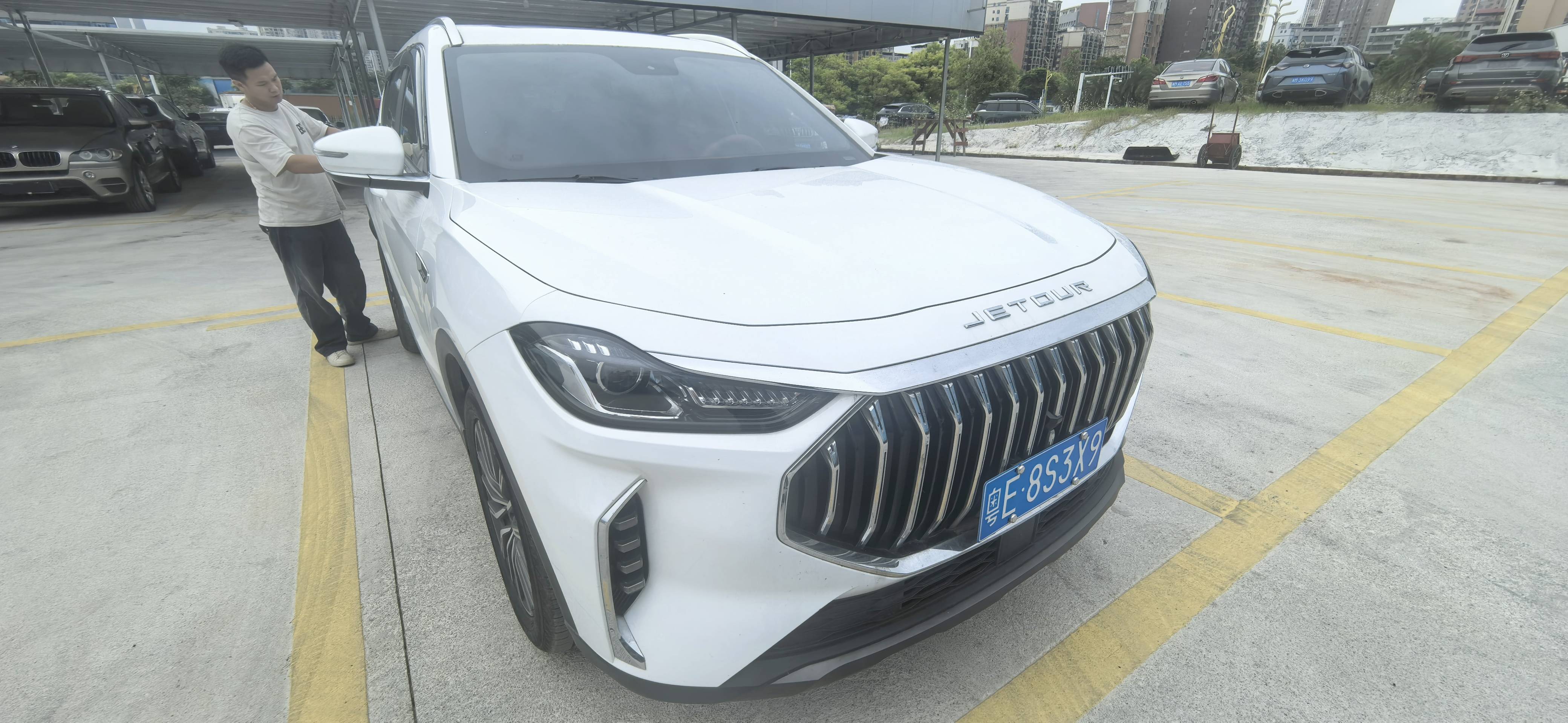 JETOUR 2024 X70 PLUS 1.5T Champion Edition PRO 7-Seater
