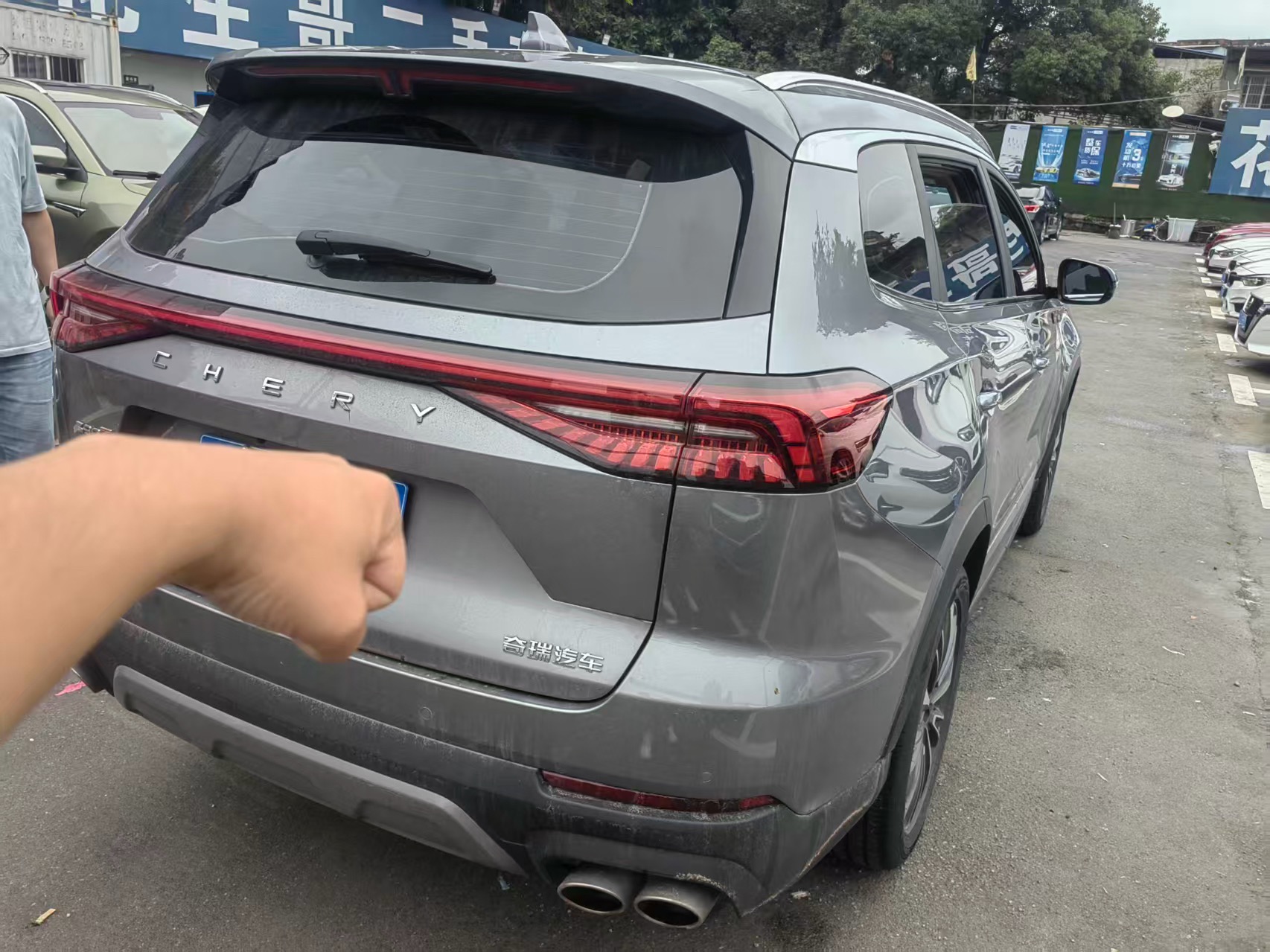 奇瑞 2024款 瑞虎8 PRO 2.0T 390T 冠军版两驱巅峰版5座