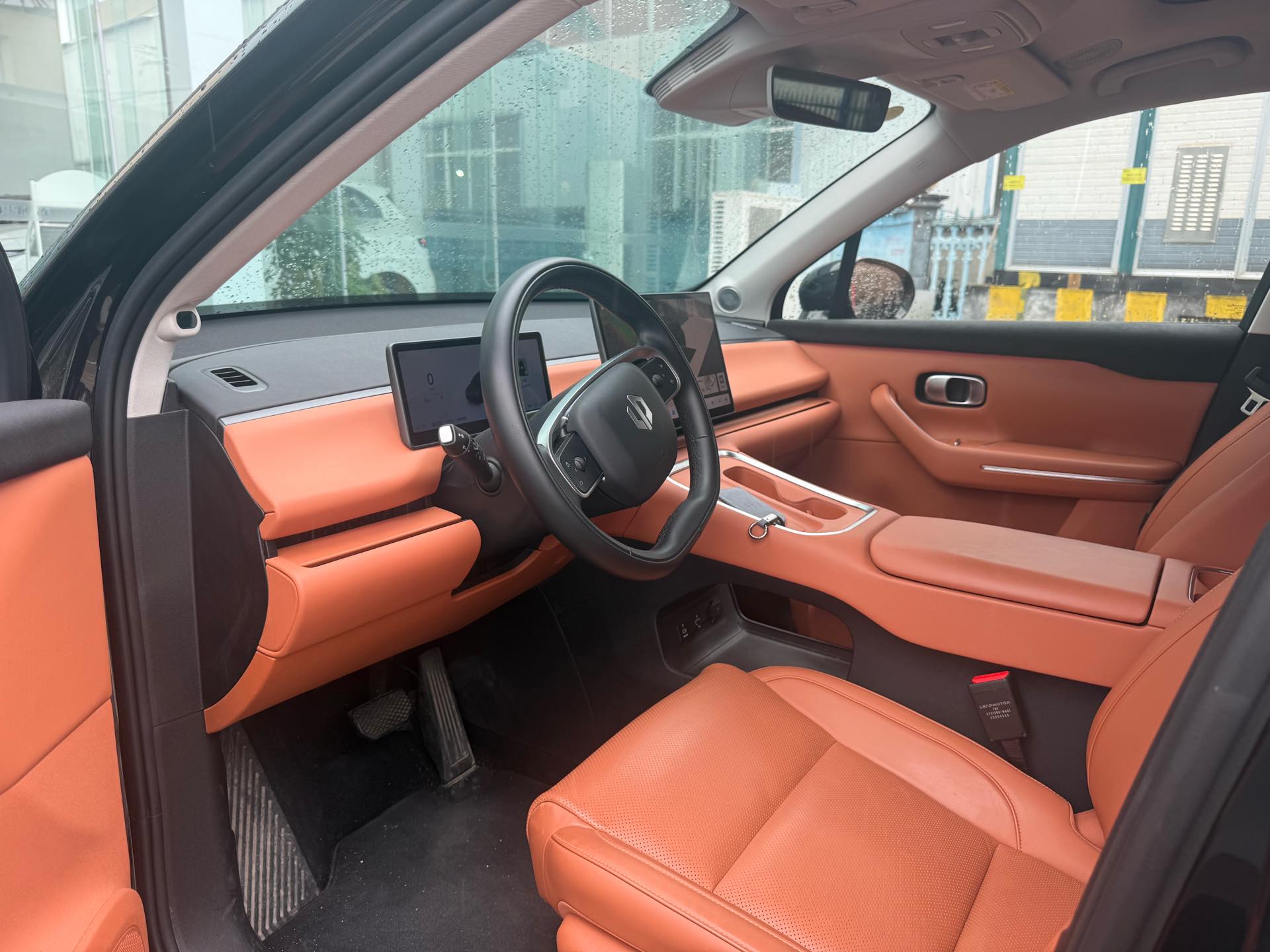 Leapmotor 2026 C16 280 LiDAR Zhizun Edition 6-Seater