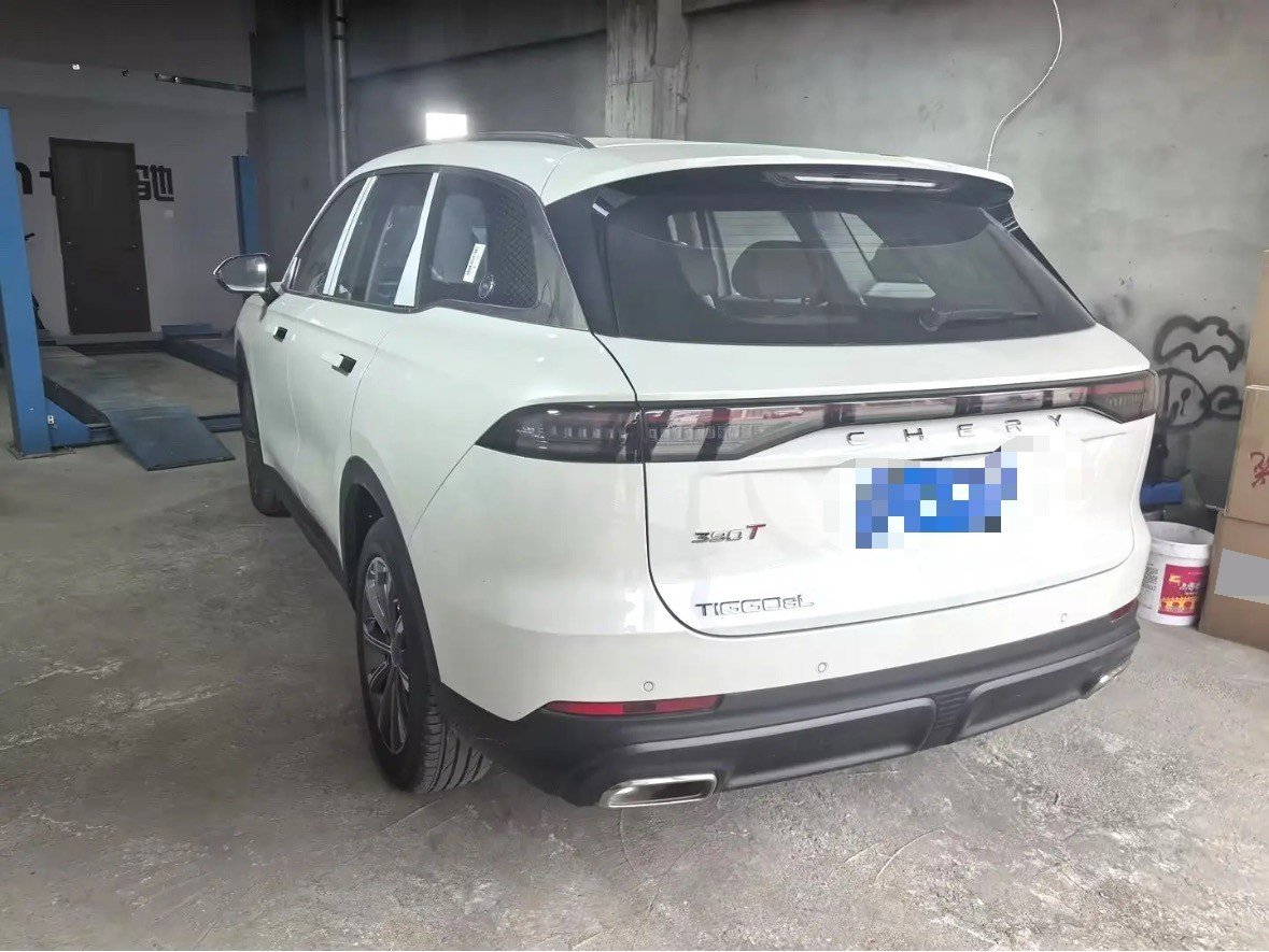 奇瑞 2024款 瑞虎8 L 2.0T 两驱舒适版5座