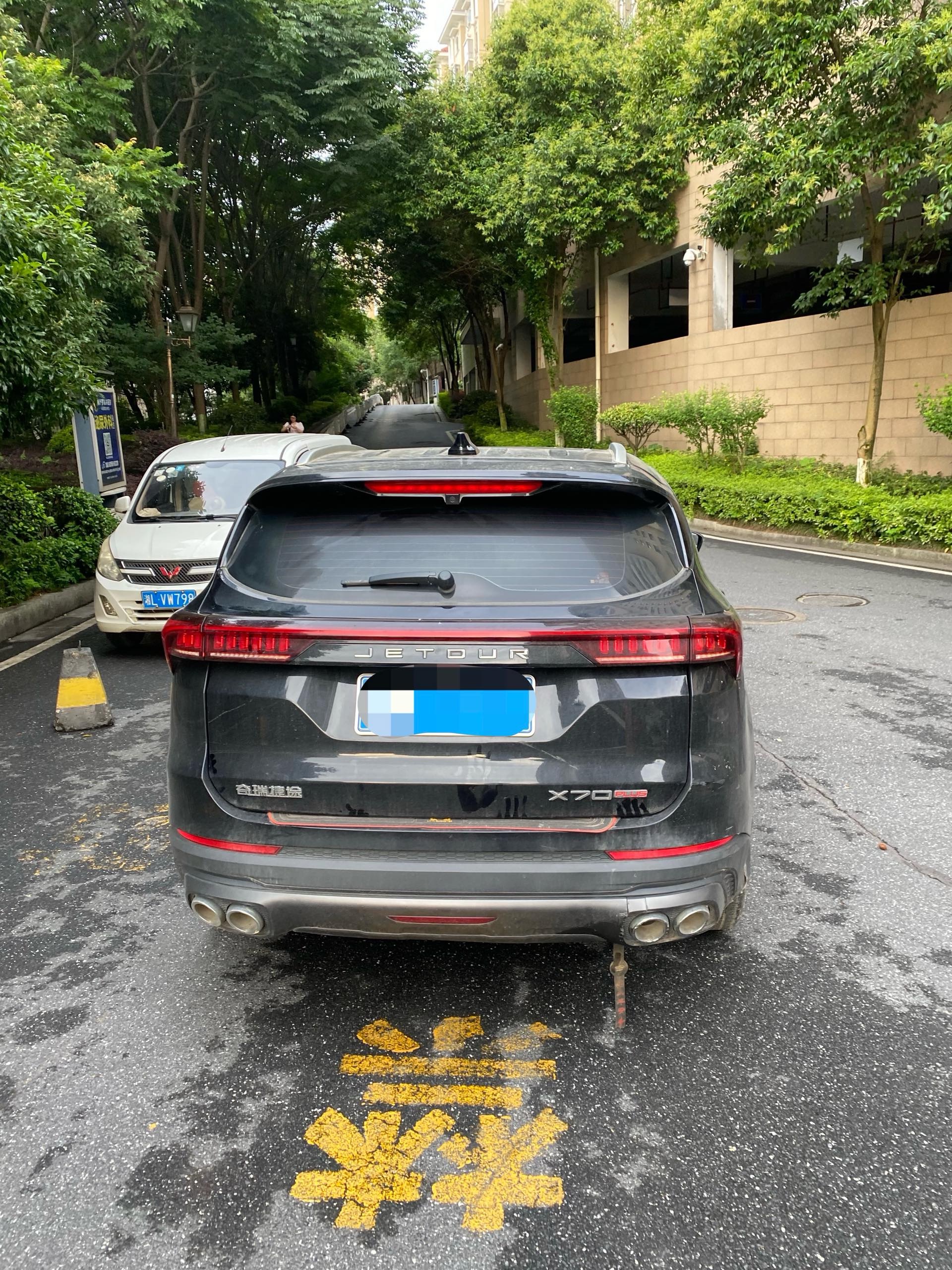 JETOUR 2023 X70 PRO 1.5T Comfort 7-Seater