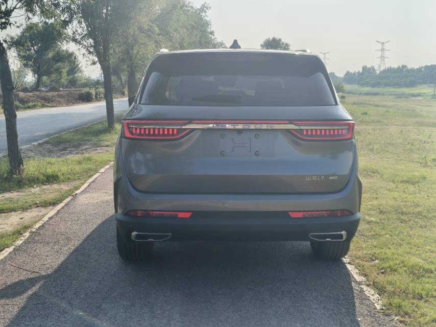 JETOUR 2023 Shanhai L9 1.5TD Pro 7-Seater