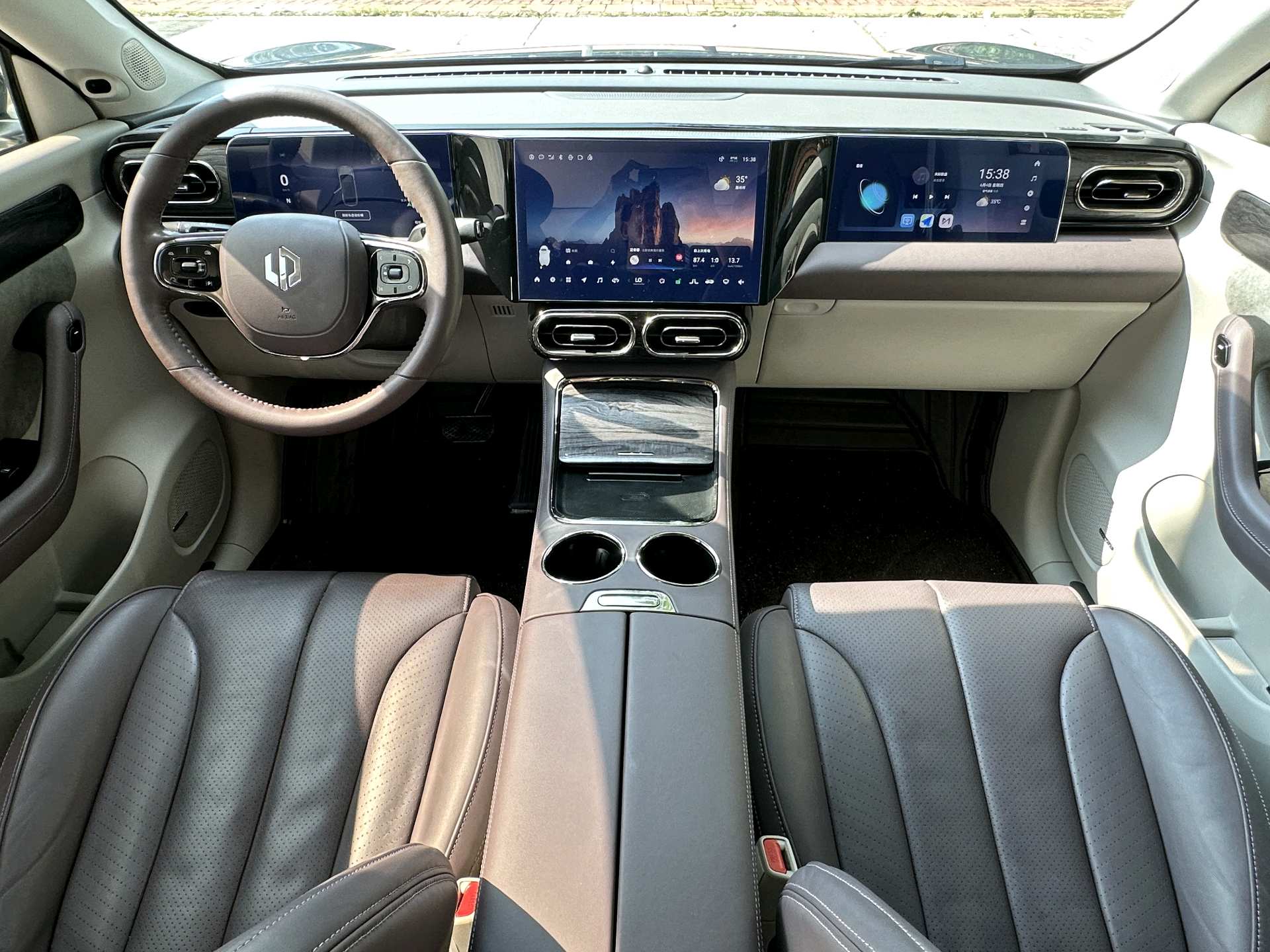 Leapmotor 2021 C11 Luxury Edition (Facelift)