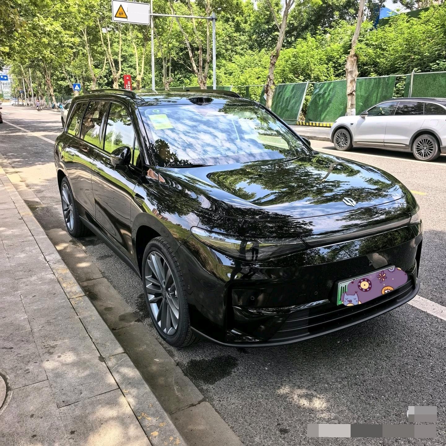 Leapmotor 2026 C16 280 LiDAR Zhizun Edition 6-Seater