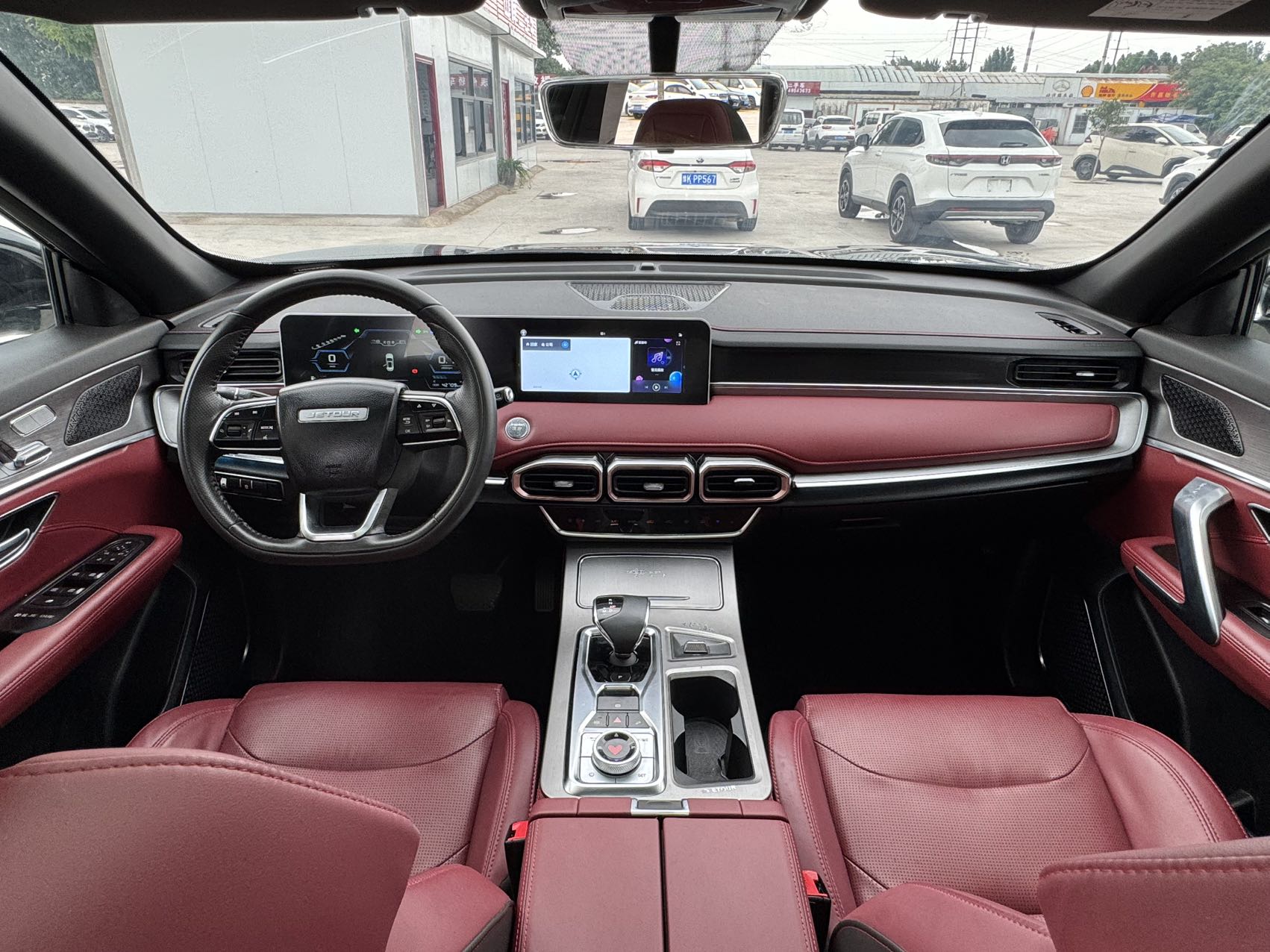 JETOUR 2021 X70 PLUS 1.5T Mountain 7-Seater