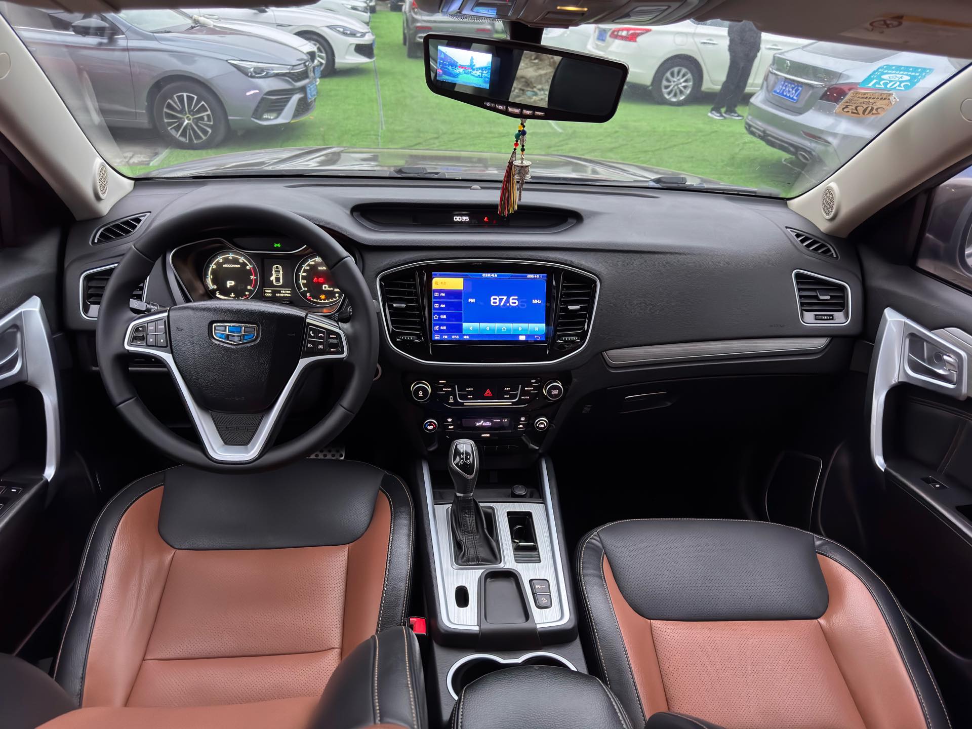 Geely 2016 Vision SUV (X6) 1.3T CVT Luxury
