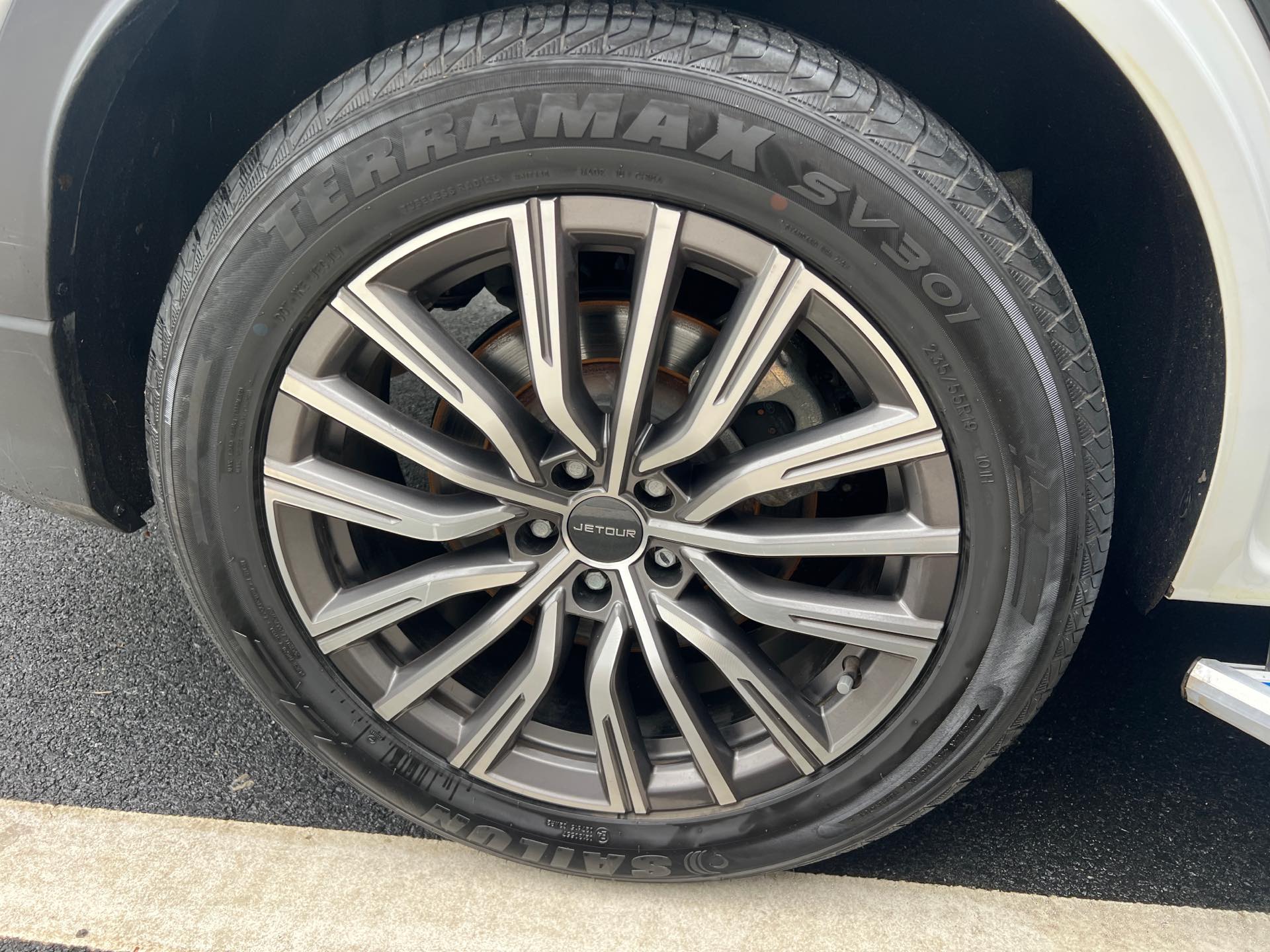 JETOUR 2023 X70 PLUS 1.5T Ziqiang PRO 7-Seater
