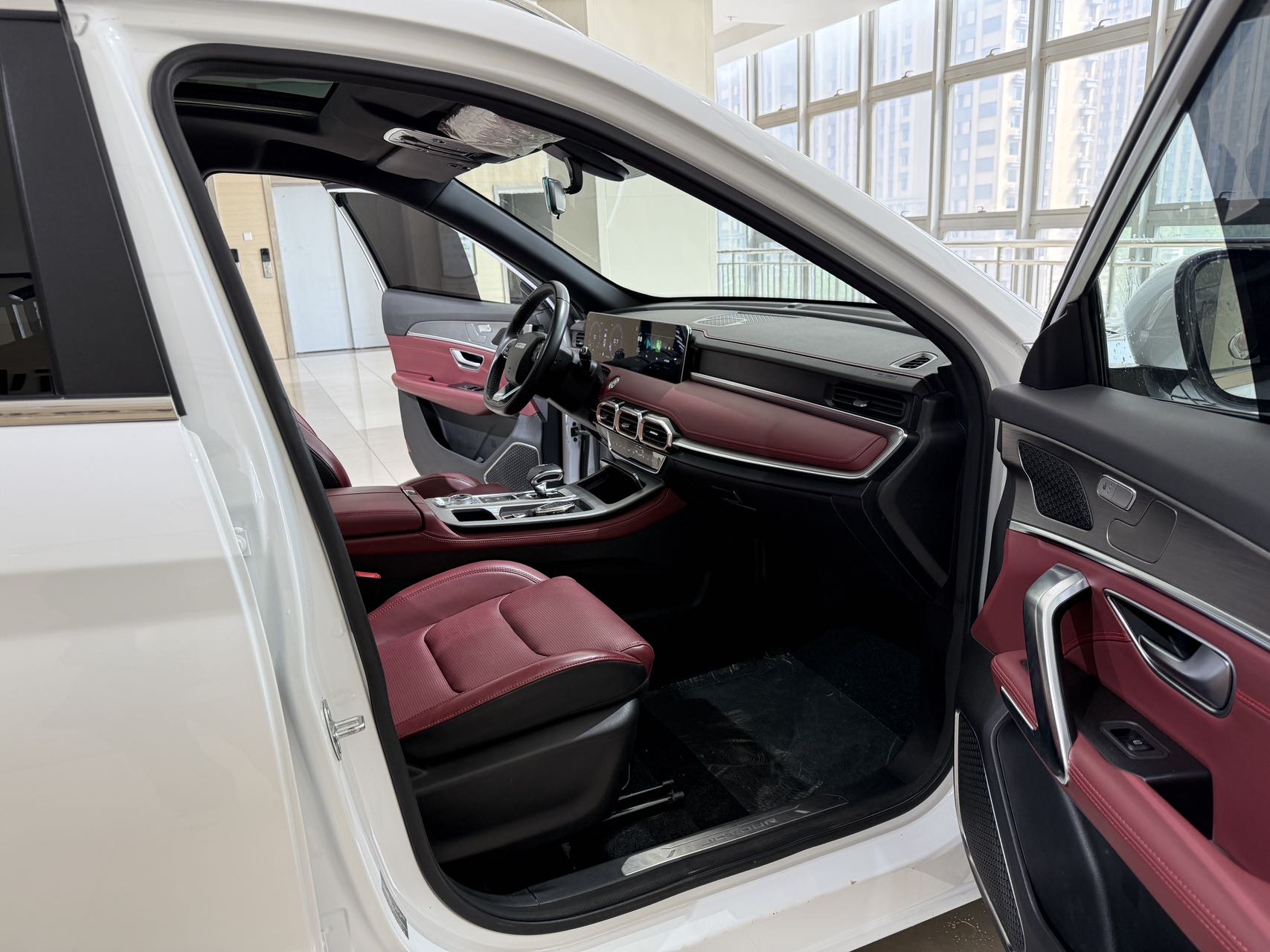 JETOUR 2023 X70 PLUS 1.5T Ziqiang PRO 5-Seater