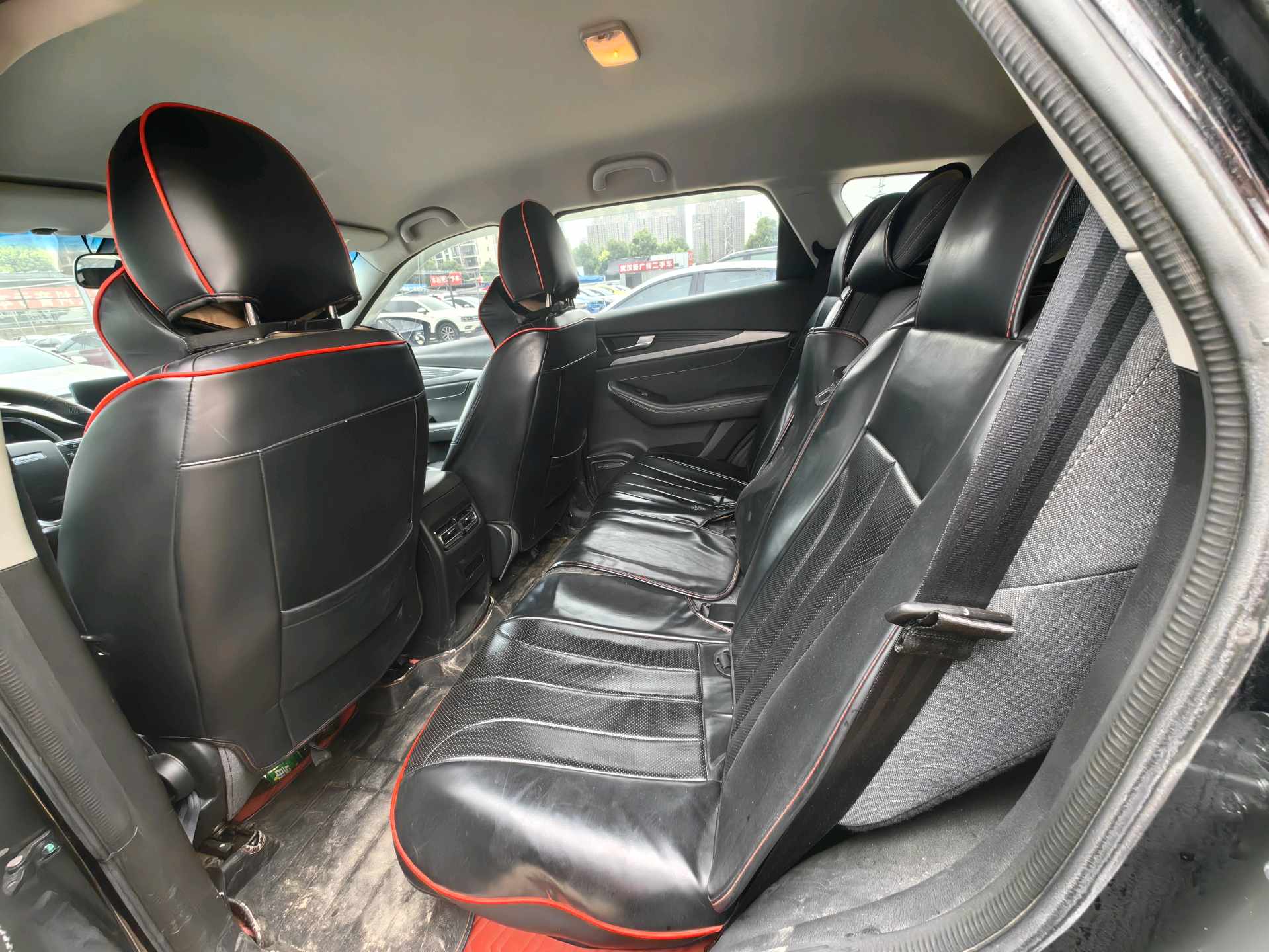 捷途 2022款 X70S 1.5T 活力版5座
