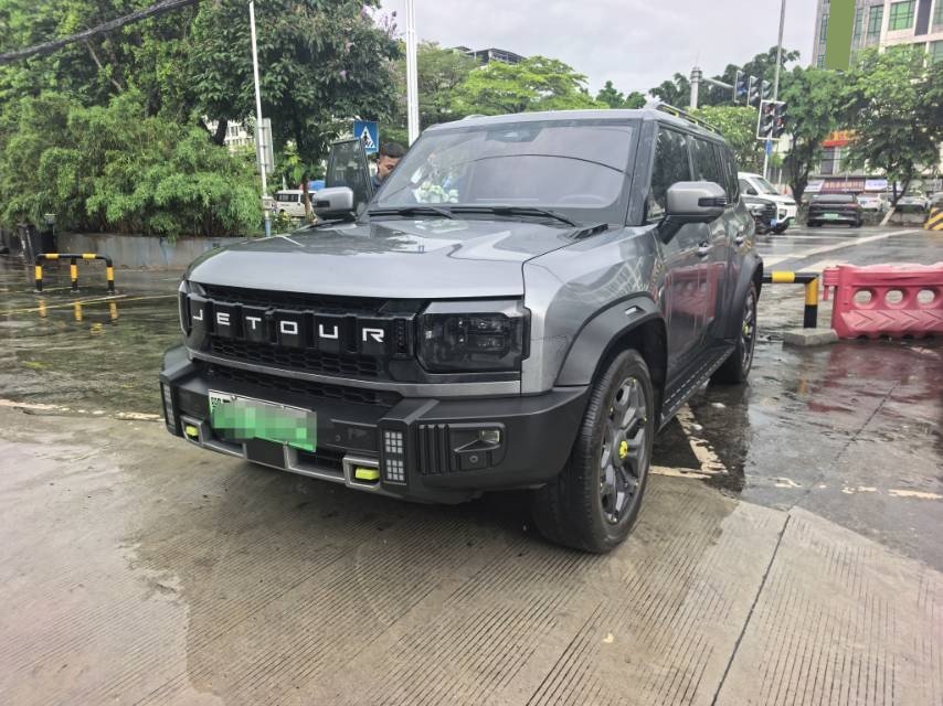 捷途 2024款 山海T2 C-DM 1.5T 208KM 山野版