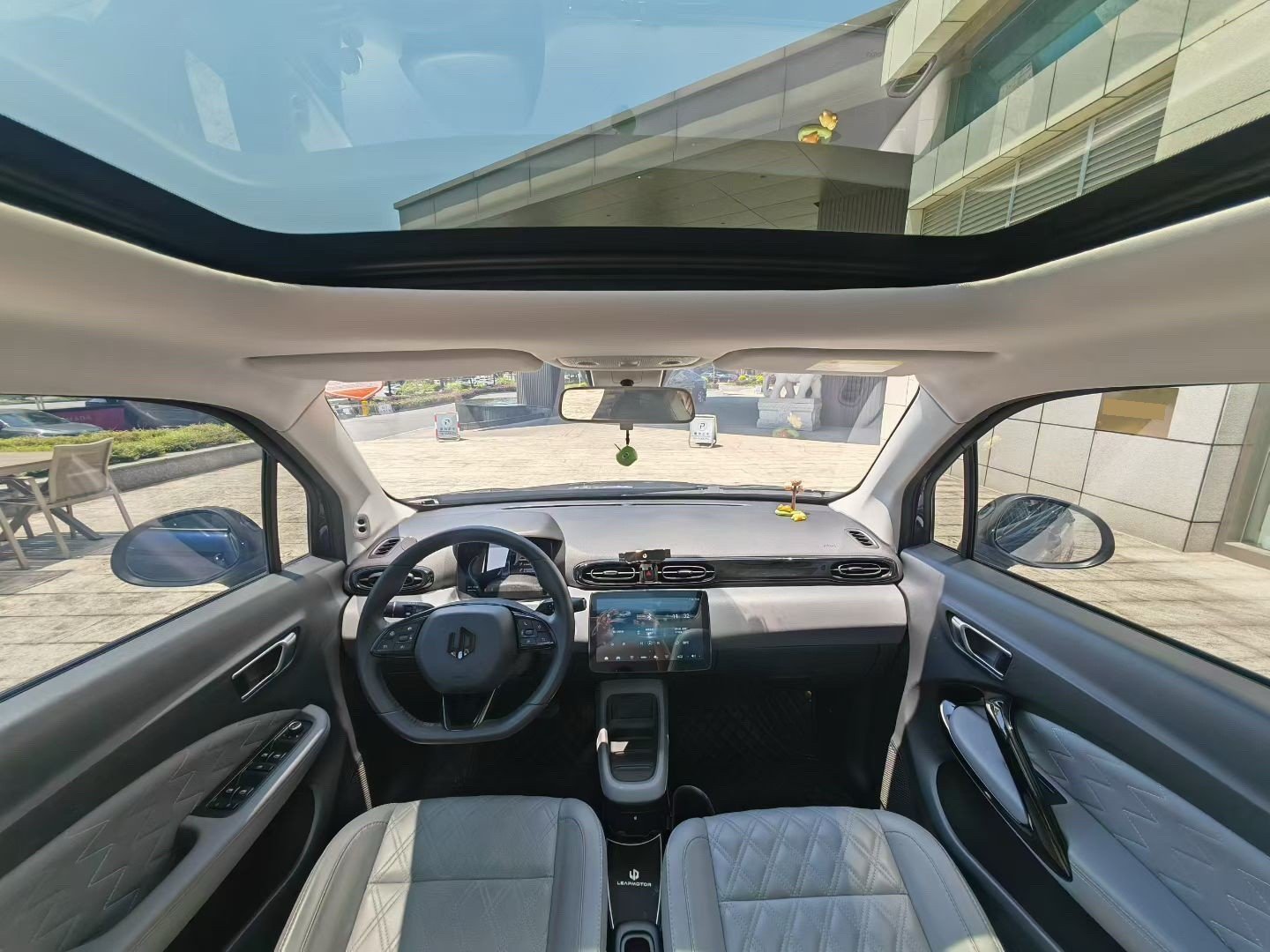 零跑 2021款 T03 400豪华Pro版