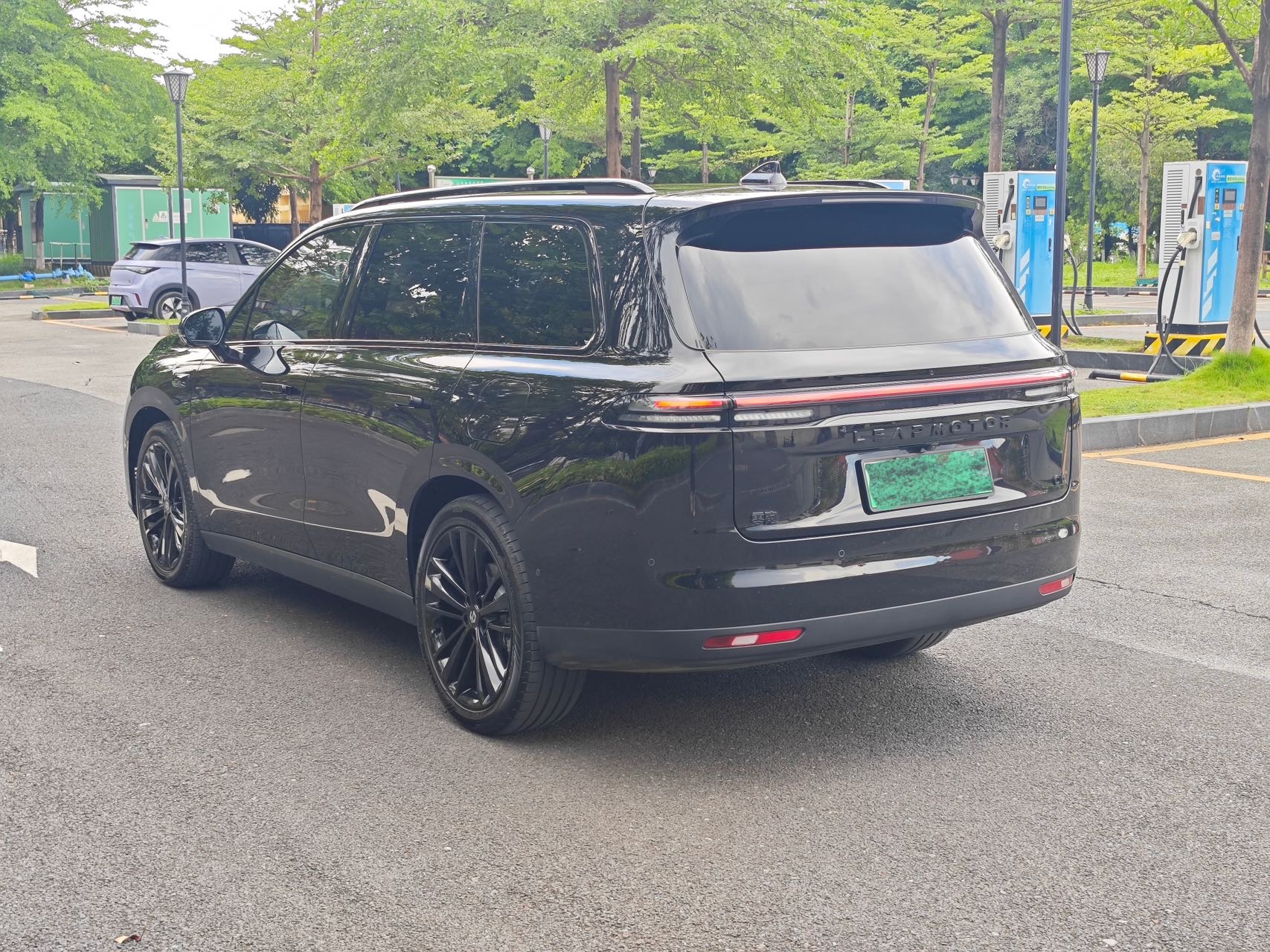 Leapmotor 2026 C16 280 LiDAR Zhizun Edition 6-Seater
