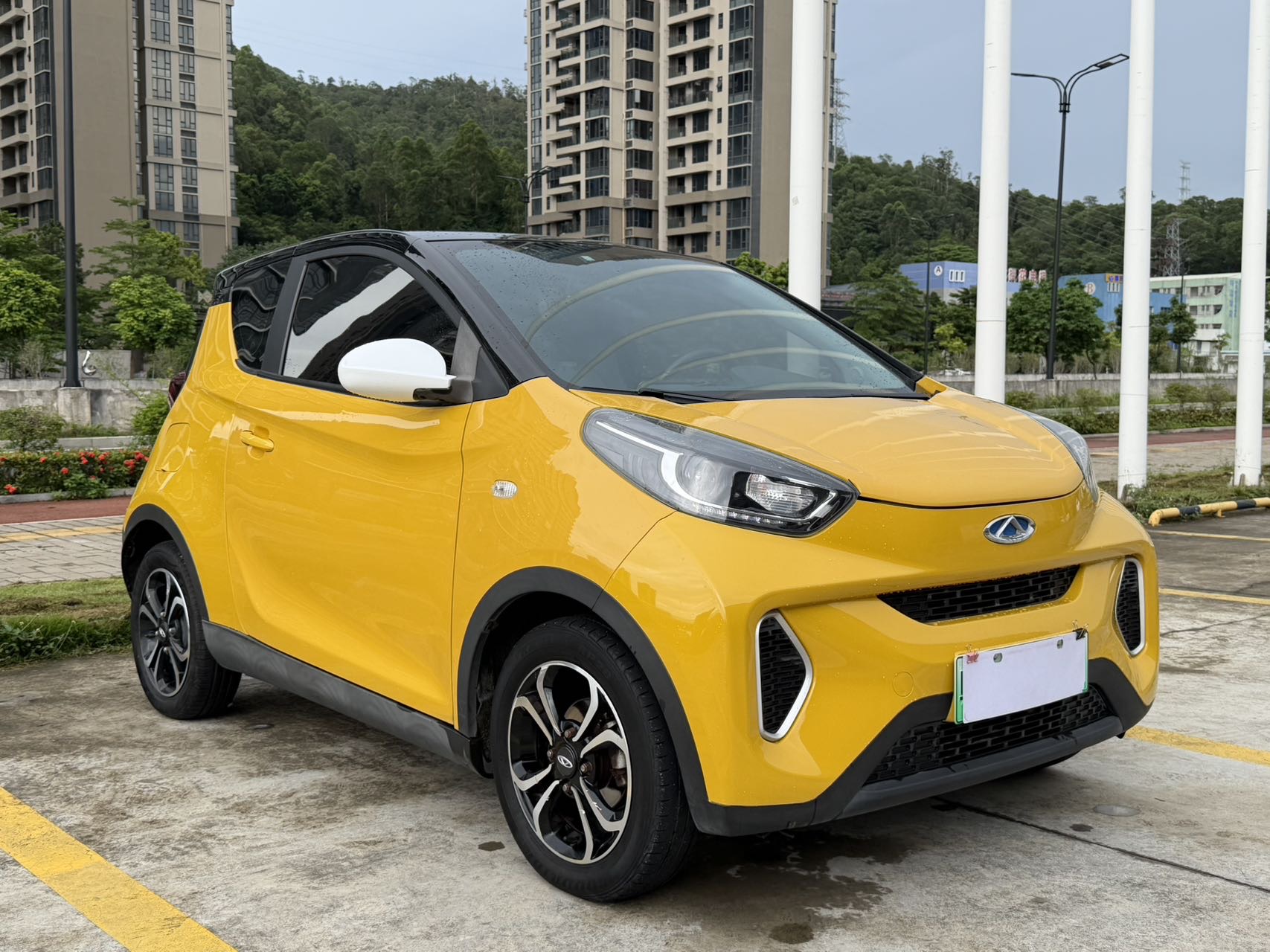 奇瑞 2021款 eQ1 15万蚁粉款 蚁潮版 磷酸铁锂