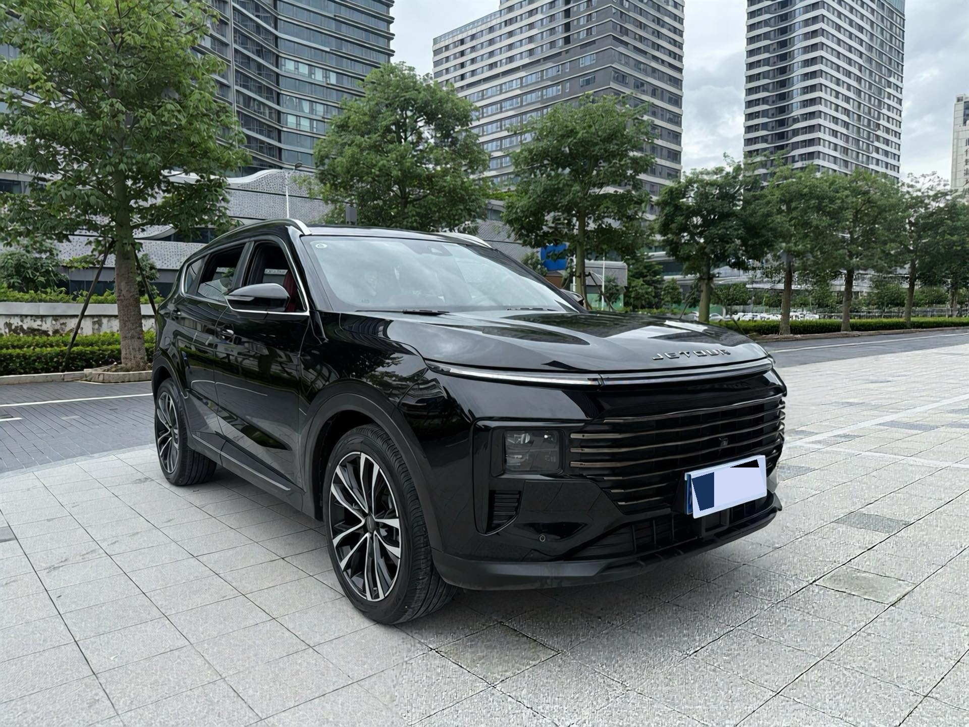 JETOUR 2025 X70 PLUS 1.5T Flagship 5-Seater