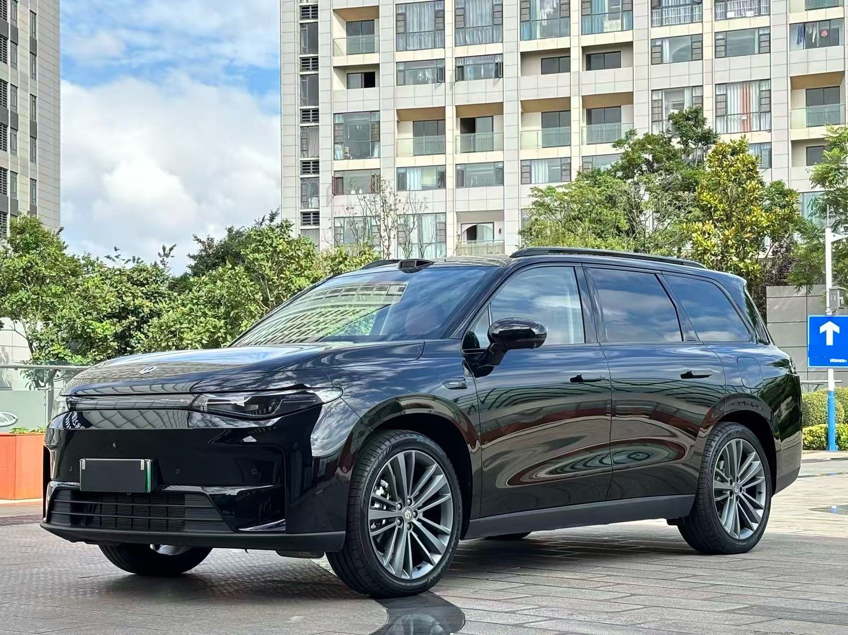 Leapmotor 2026 C16 280 LiDAR Zhizun Edition 6-Seater