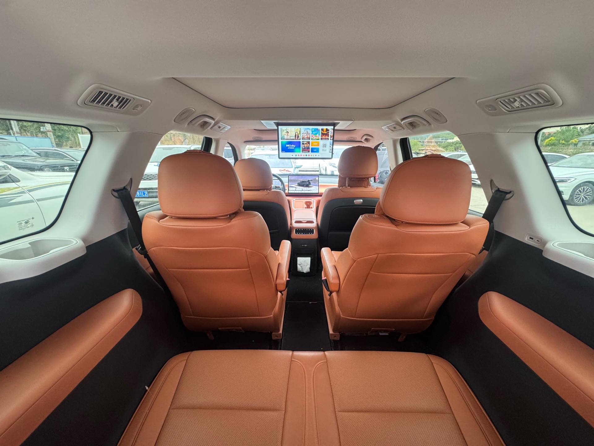 Leapmotor 2026 C16 280 LiDAR Zhizun Edition 6-Seater