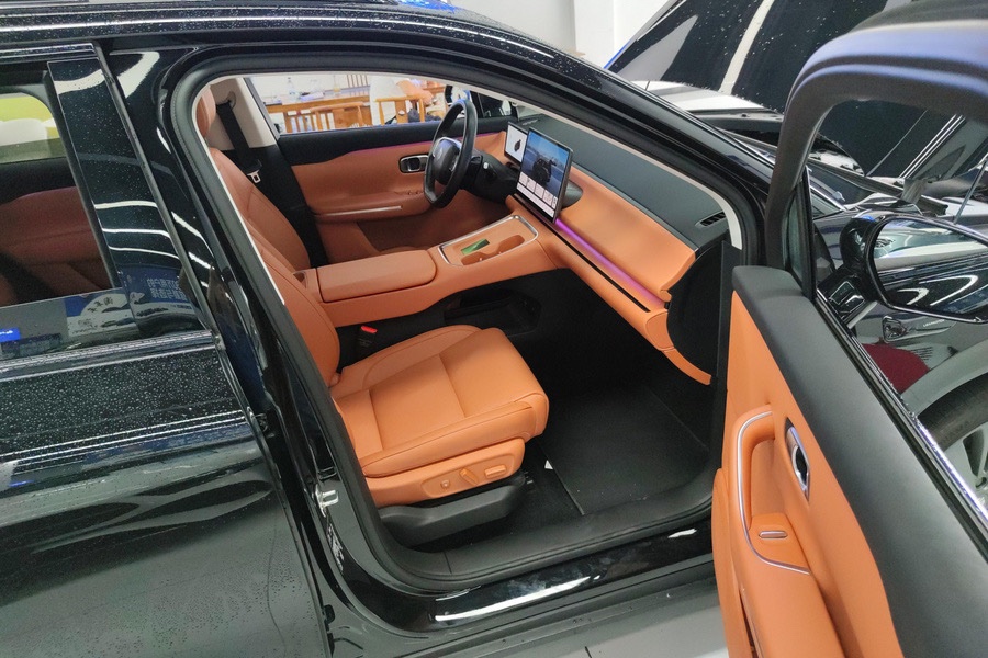 Leapmotor 2026 C16 280 LiDAR Zhizun Edition 6-Seater