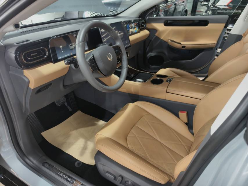 Leapmotor 2024 C01 316 Deluxe Edition