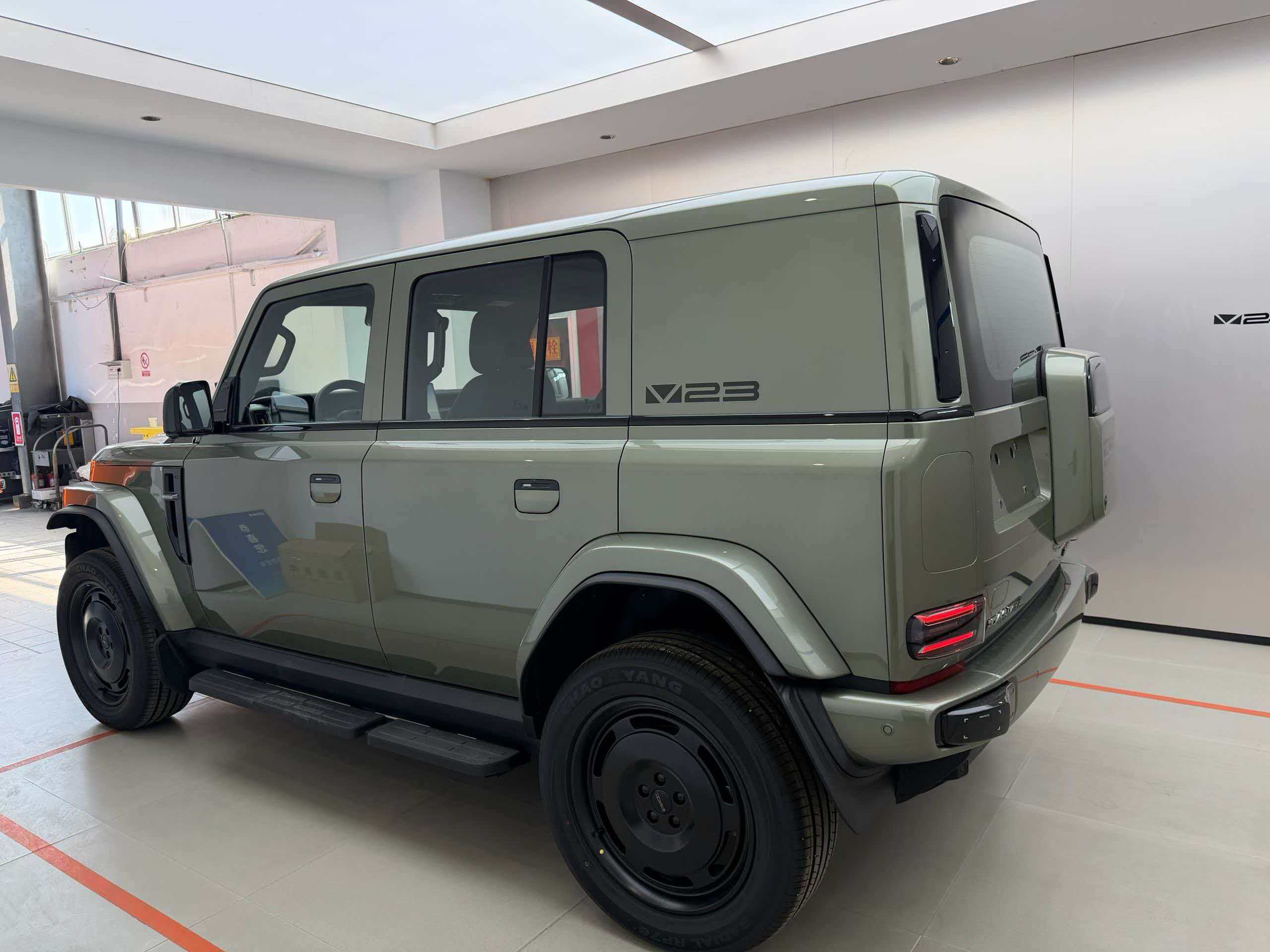 Chery 2025 Fengyun X3 PLUS 520 2WD Zhiling Edition