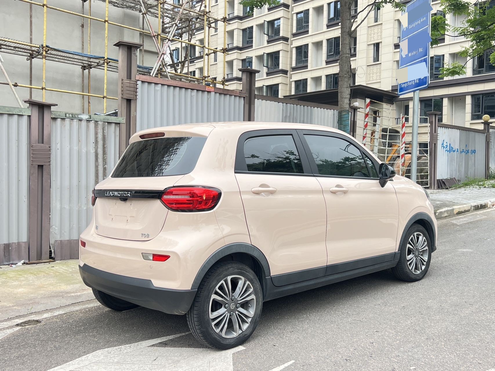 Leapmotor 2022 T03 Liuli Edition