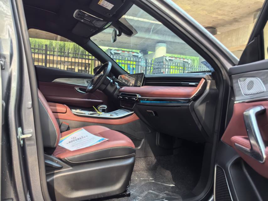 JETOUR 2023 X70 PLUS 1.5T Yongzhe PLUS 5-Seater