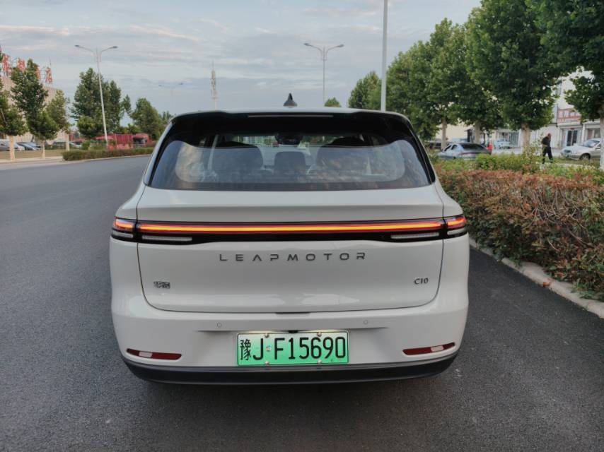 Leapmotor 2024 C10 210 Smart Edition