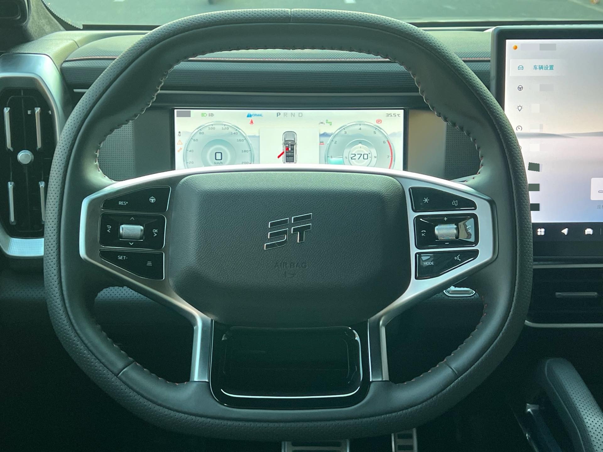 捷途 2023款 旅行者 2.0T 四驱穿越PRO+