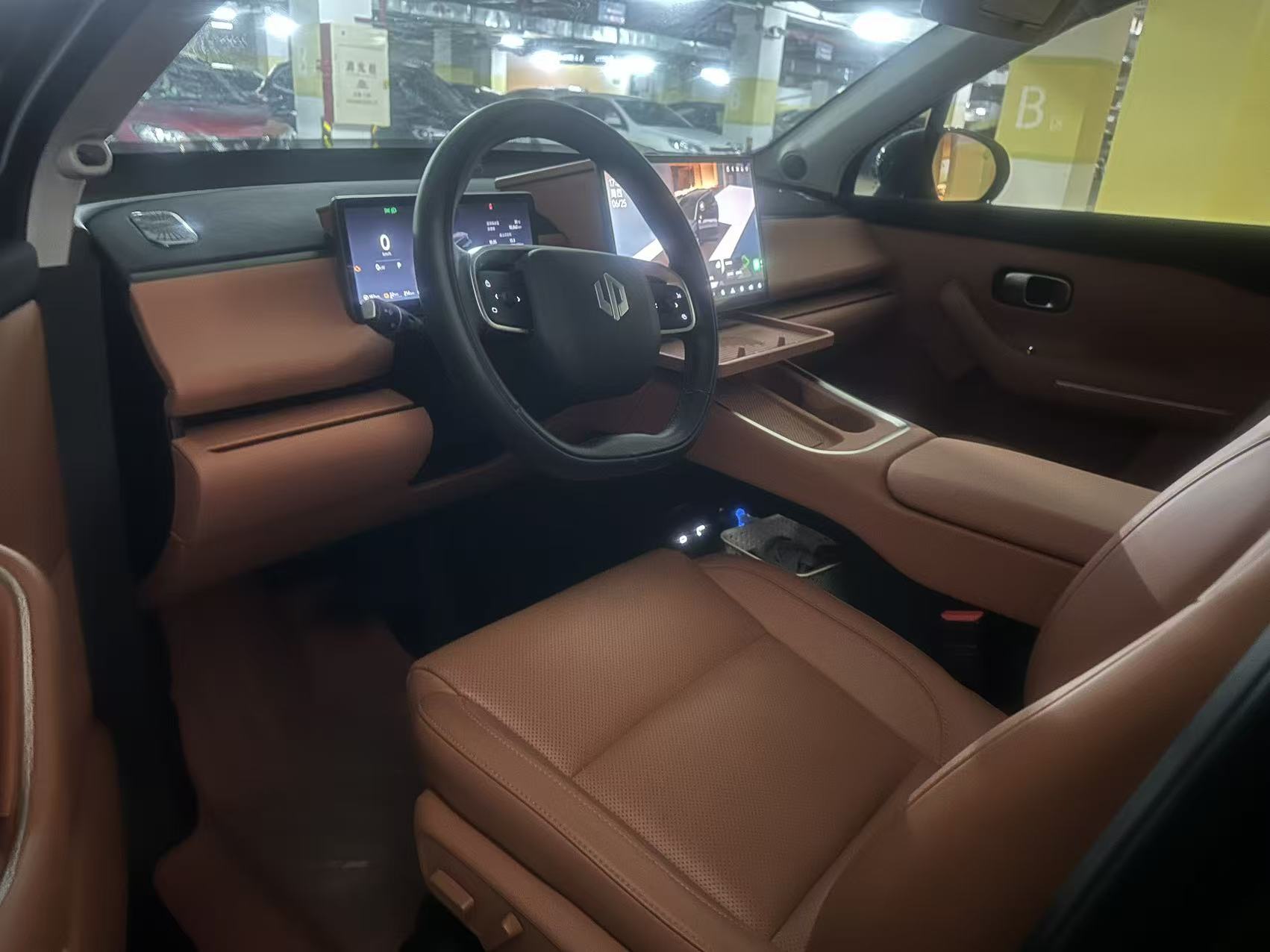 Leapmotor 2026 C16 280 LiDAR Zhizun Edition 6-Seater