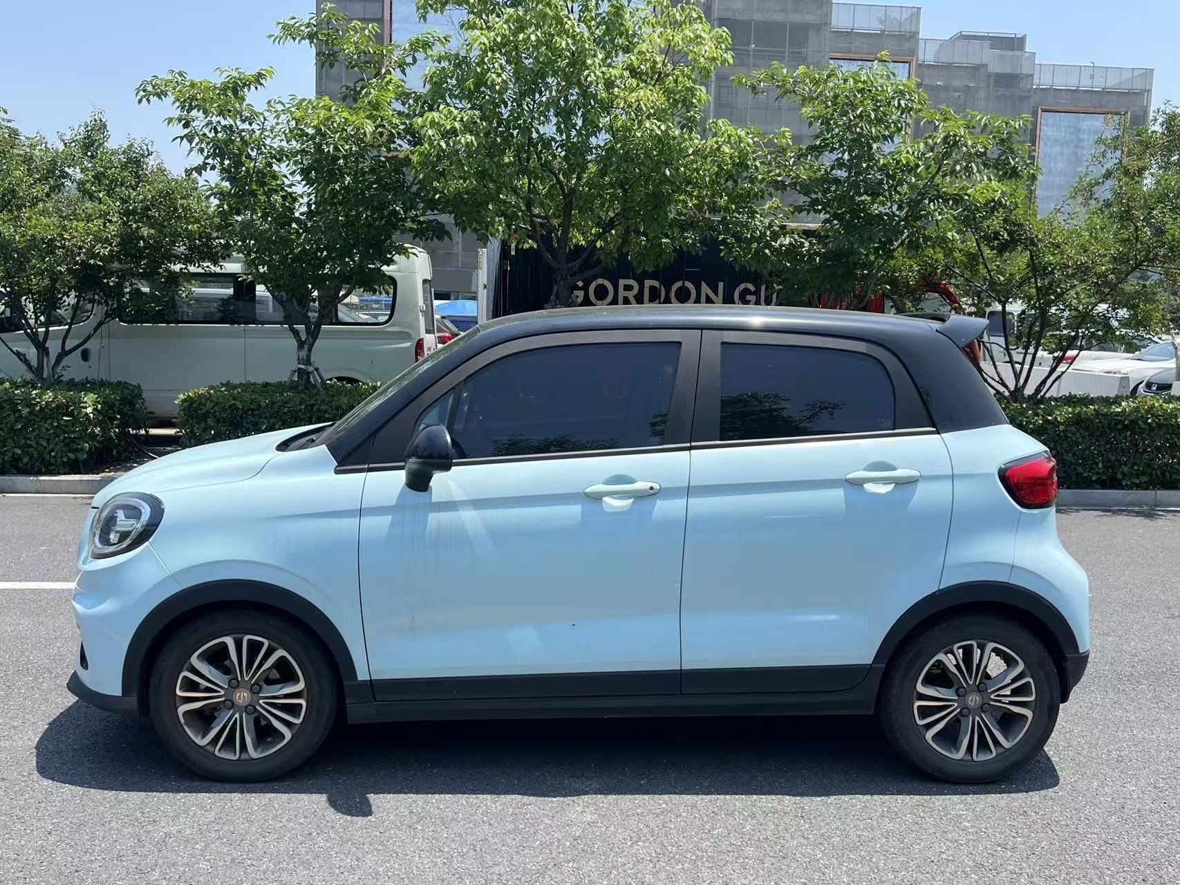 零跑 2021款 T03 400微糖版