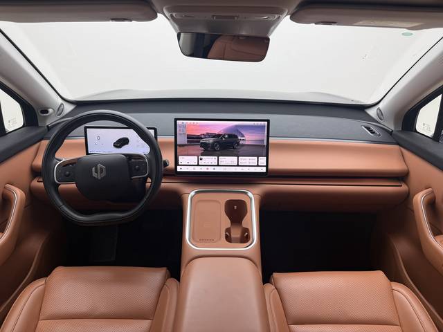 Leapmotor 2026 C16 280 LiDAR Zhizun Edition 6-Seater