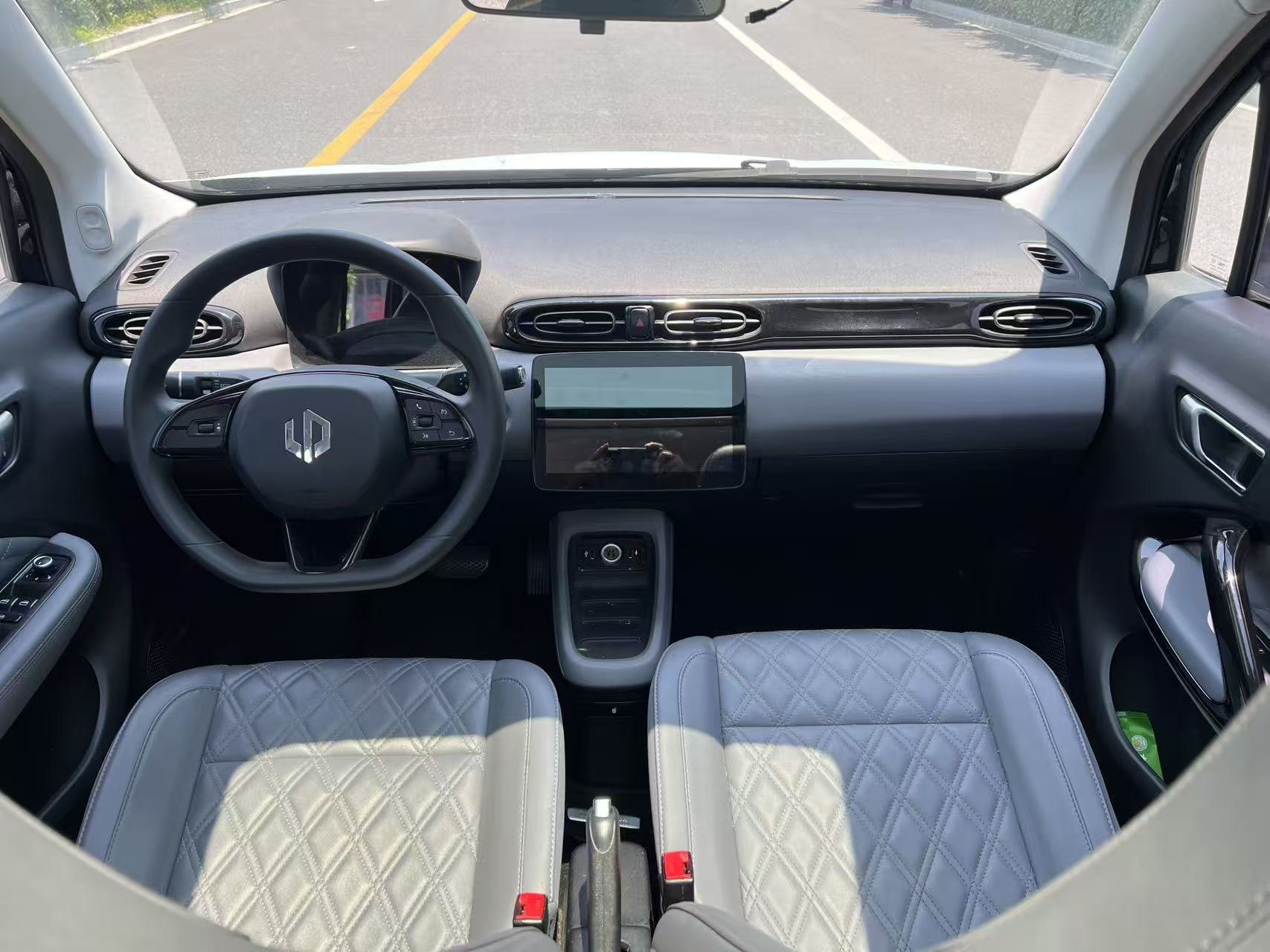 零跑 2021款 T03 400微糖版