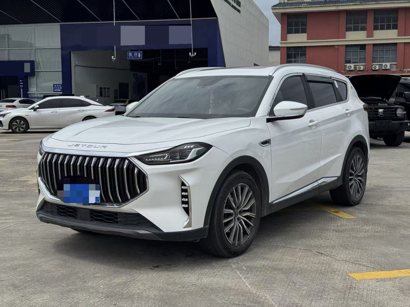 JETOUR 2023 X70 PLUS 1.5T Ziqiang PRO+ 7-Seater