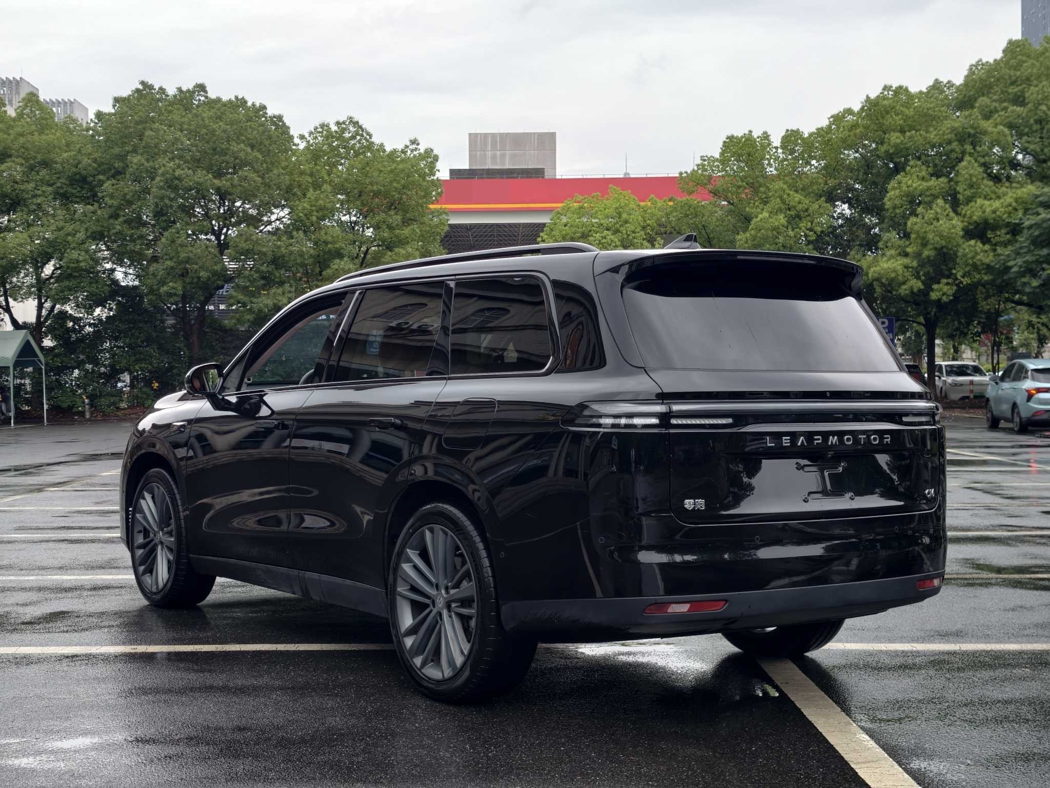 Leapmotor 2026 C16 280 LiDAR Zhizun Edition 6-Seater