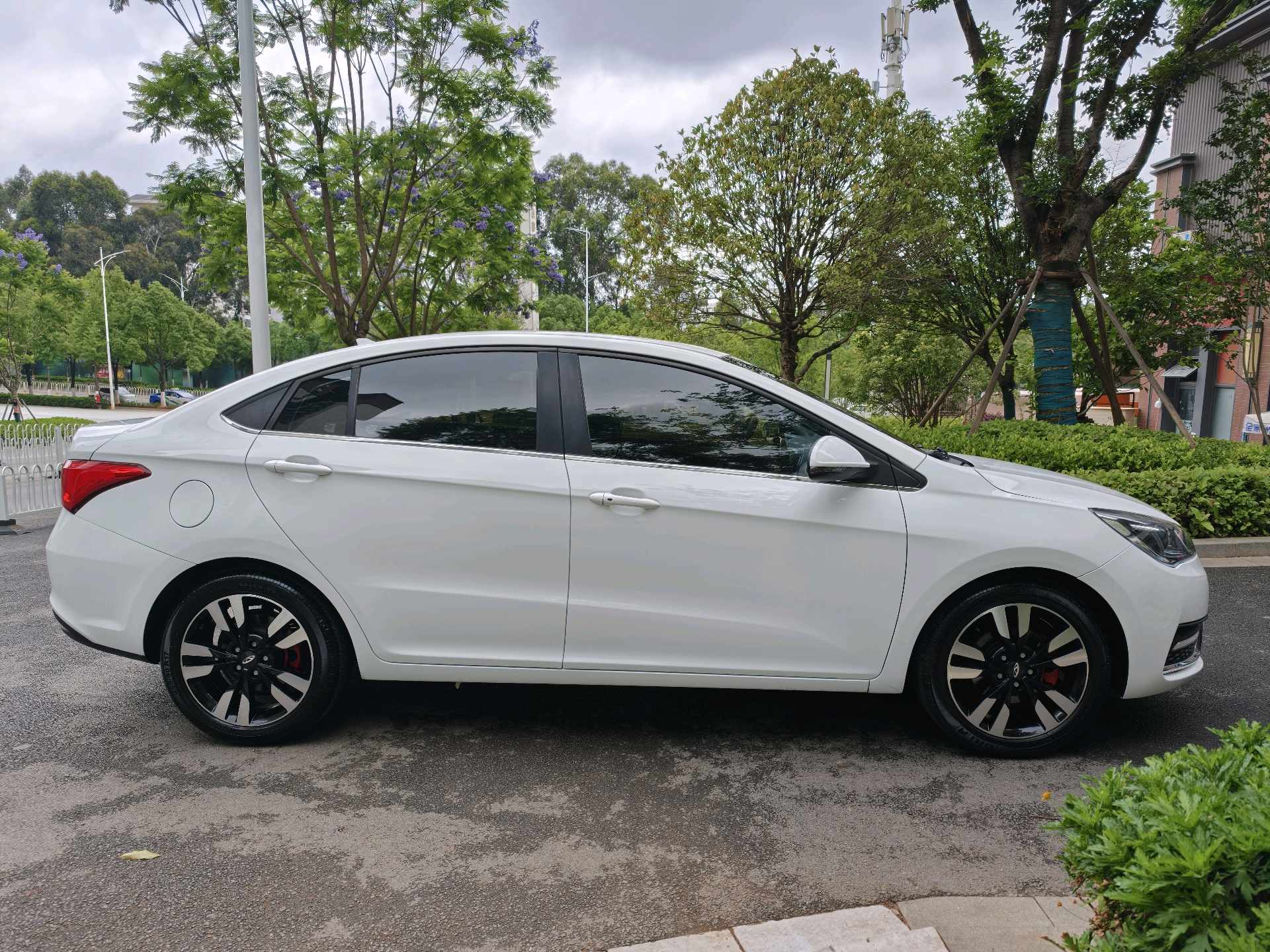 Chery 2018 Arrizo 5 1.5 Tribute to Youth Edition
