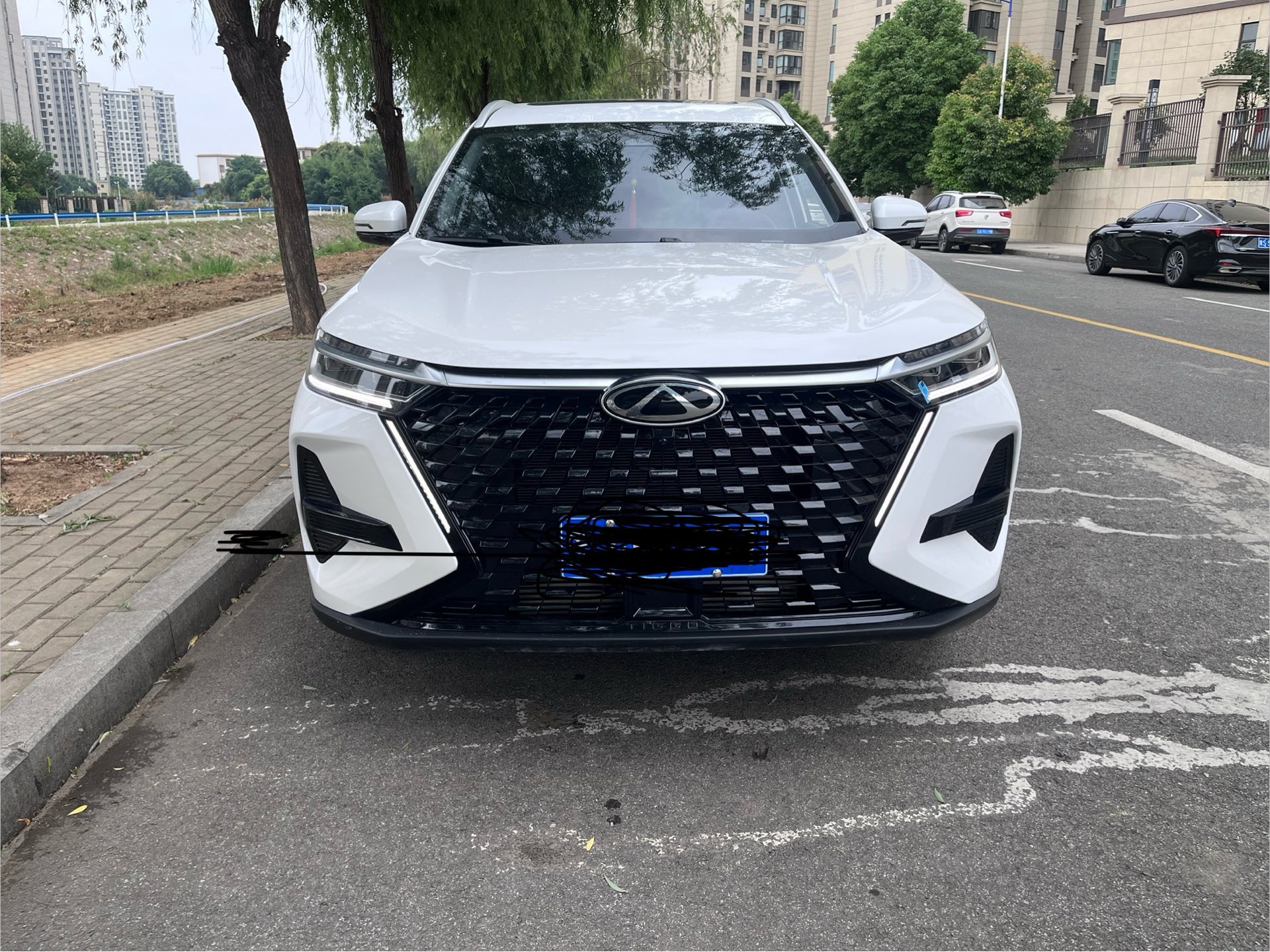 Chery 2025 Tiggo 8 PRO 1.6T 290T 2WD Premium Edition