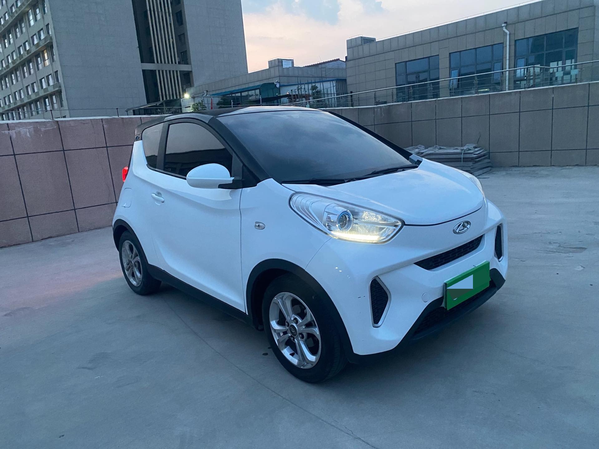 Chery 2017 eQ1 Zhishang Edition 2-Seater 151km