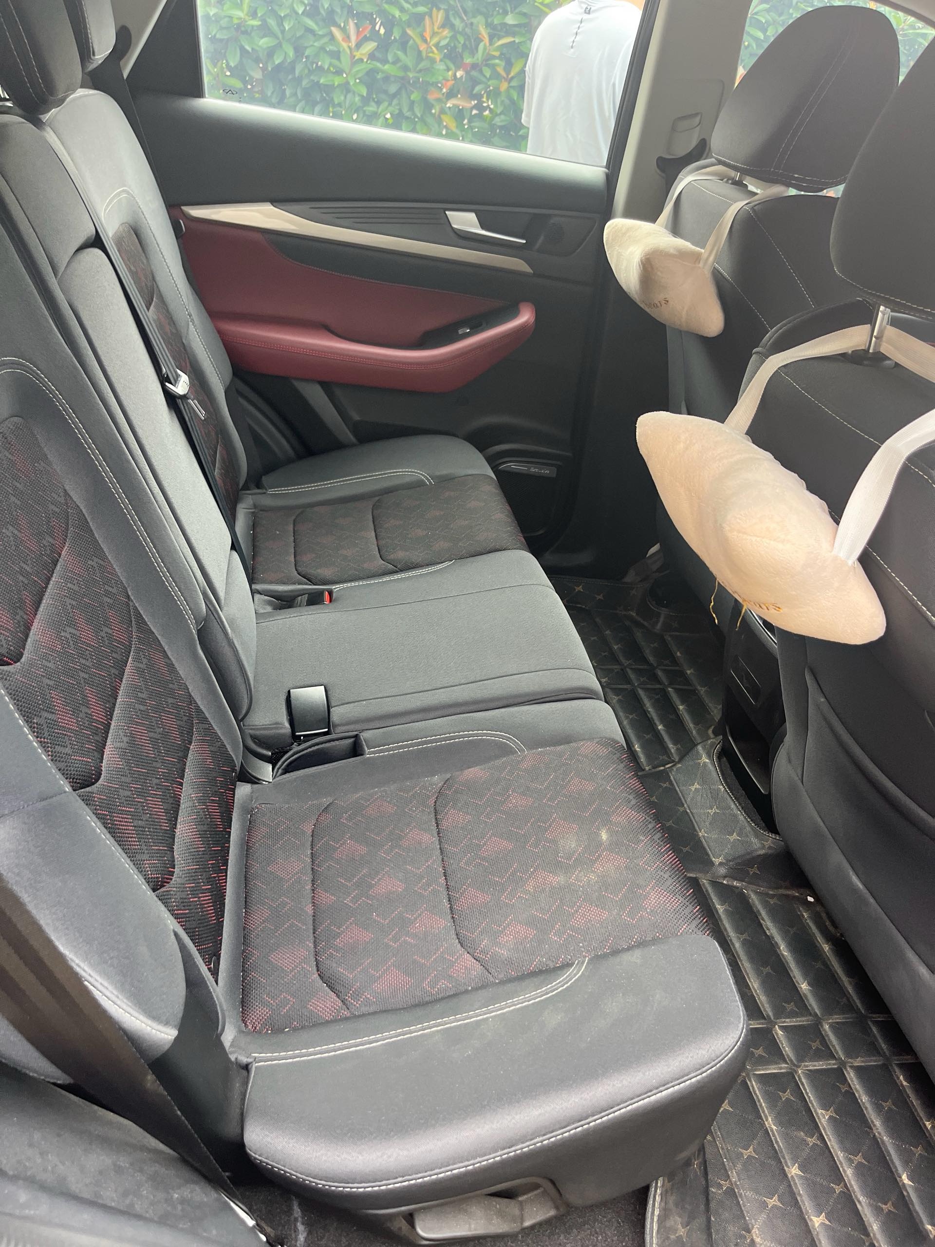 JETOUR 2023 X70 1.5T Beyond Edition 7-Seater