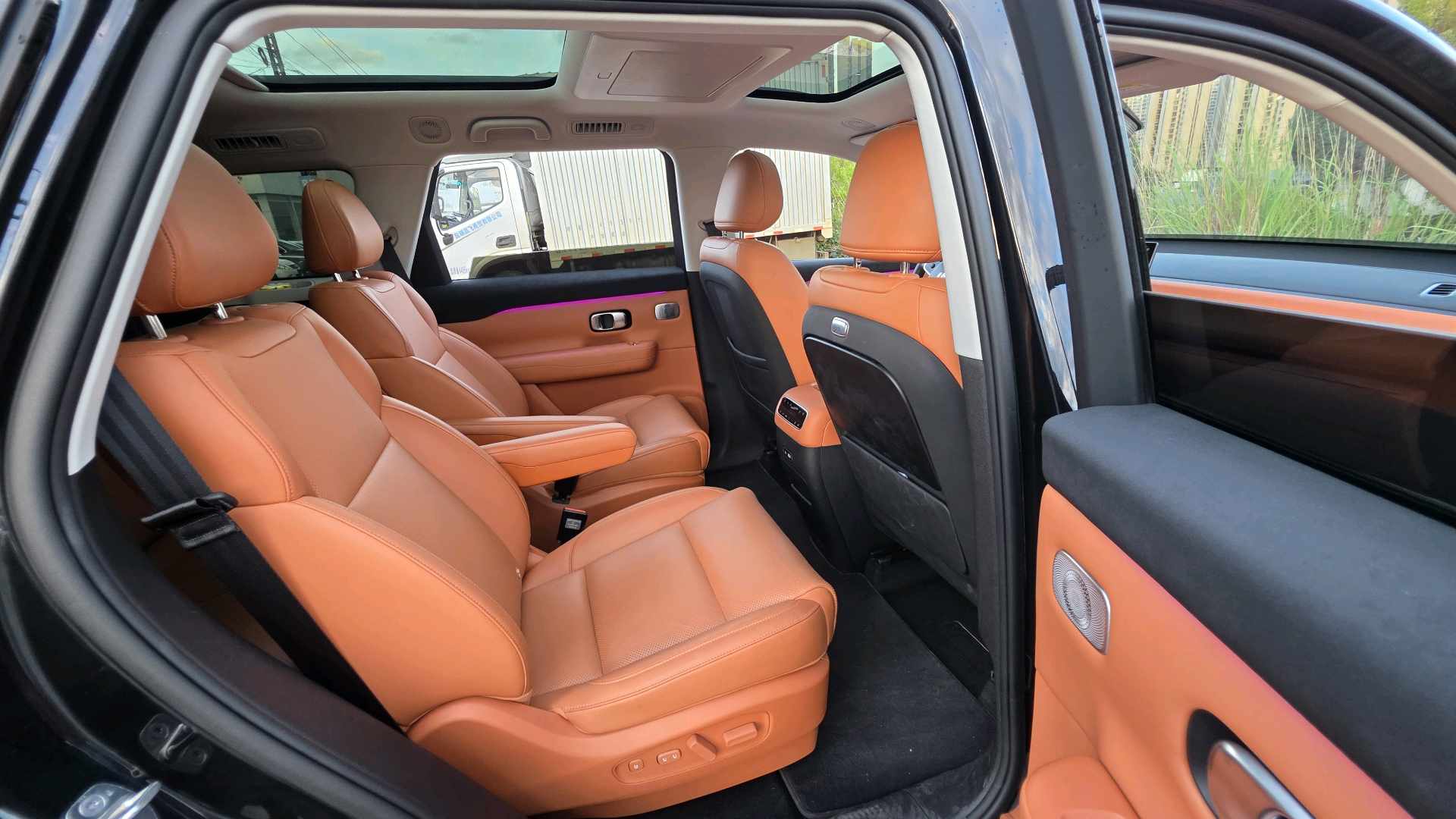 Leapmotor 2026 C16 280 LiDAR Zhizun Edition 6-Seater